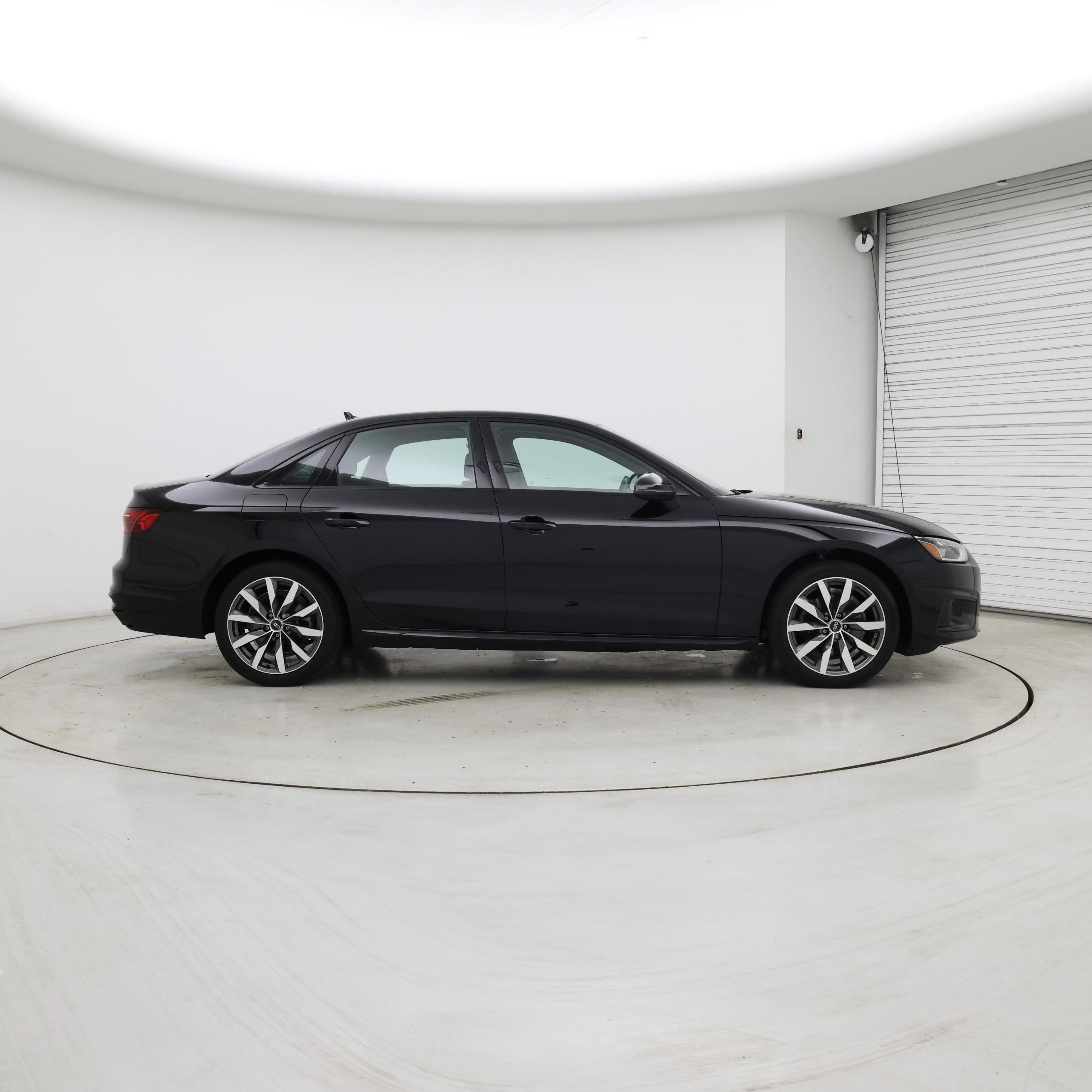 Thumbnail: 2022 Audi A4 - 7