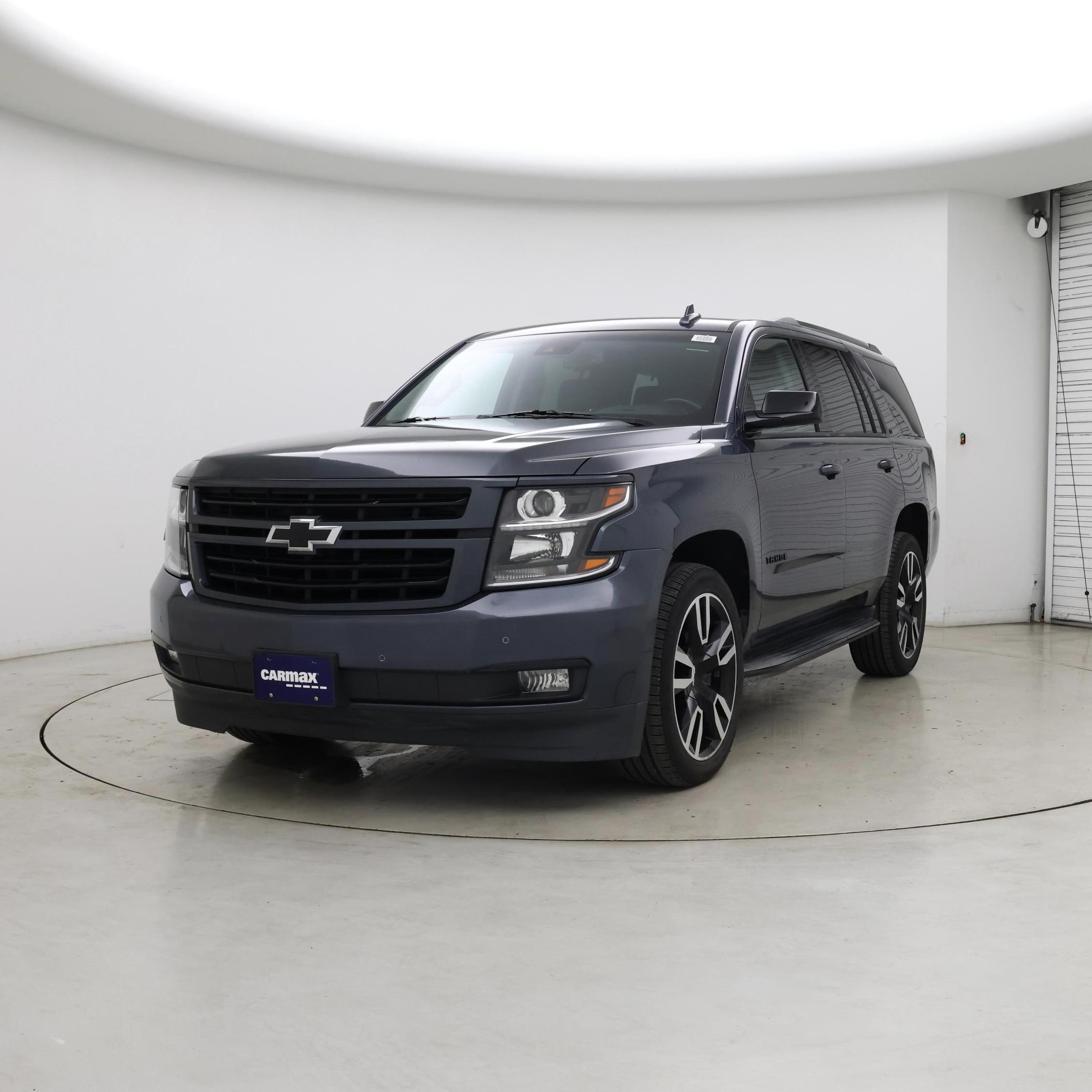 Thumbnail: 2019 Chevrolet Tahoe - 4