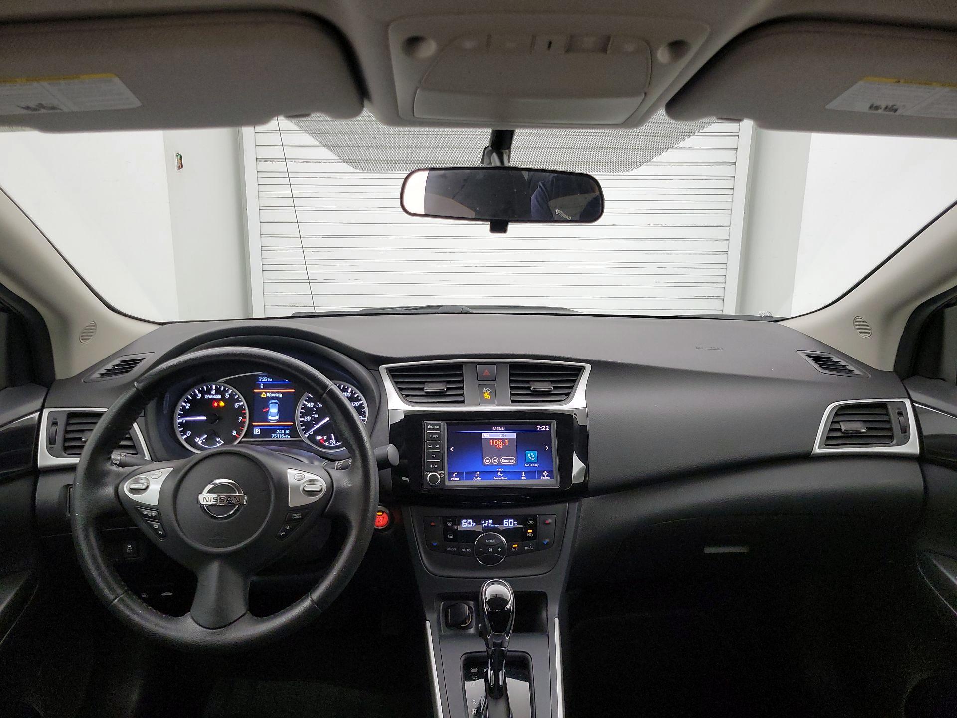 Thumbnail: 2019 Nissan Sentra - 9