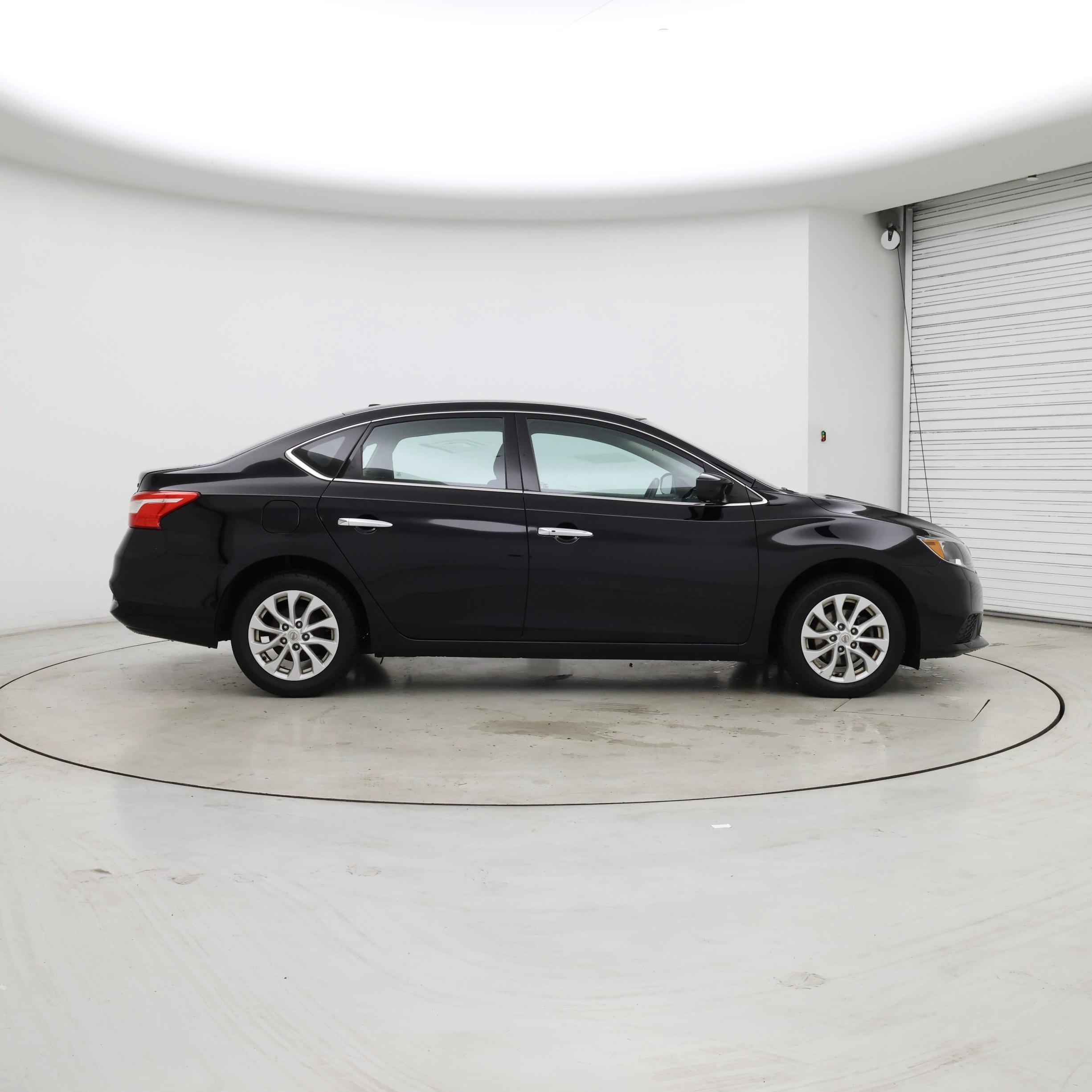 Thumbnail: 2019 Nissan Sentra - 7