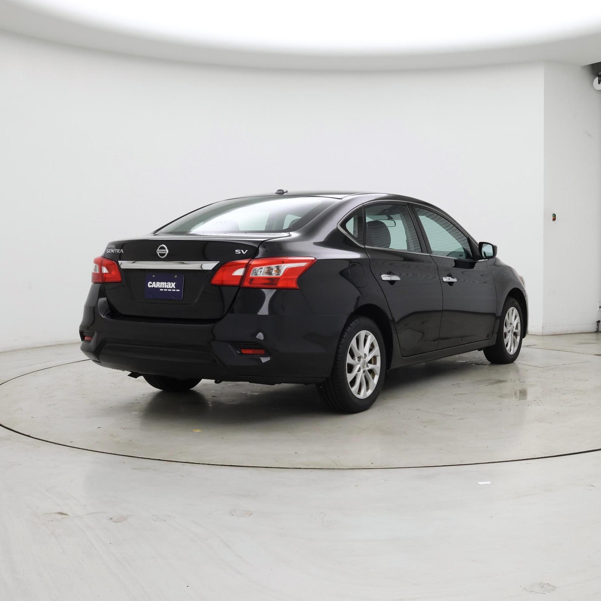 Thumbnail: 2019 Nissan Sentra - 8