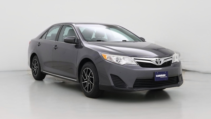 2014 Toyota Camry LE Hero Image