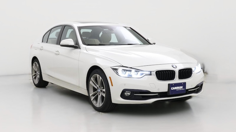 2017 BMW 3 Series 330xi Hero Image