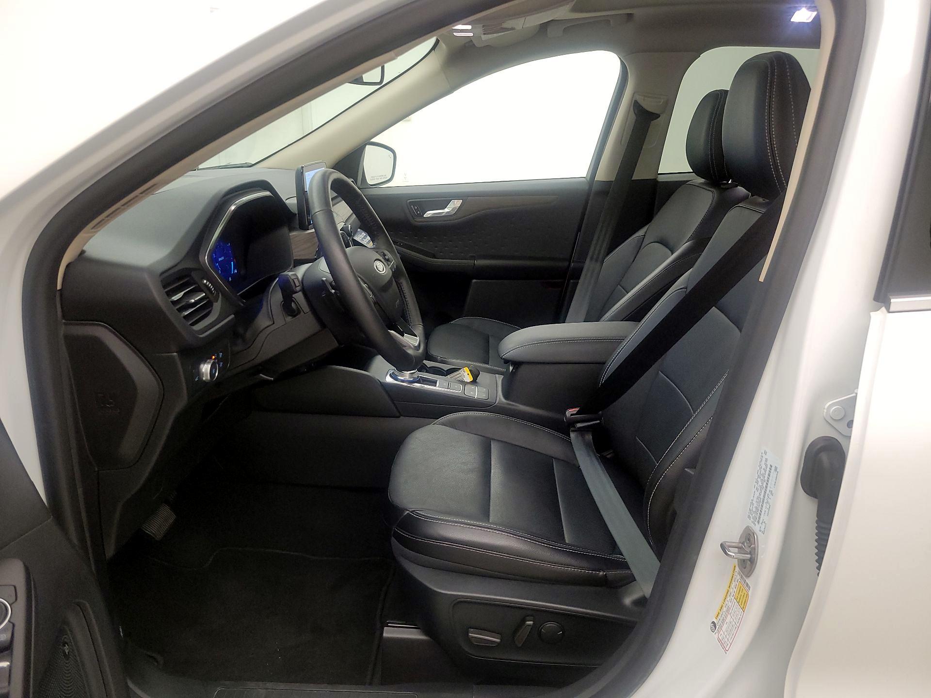 Thumbnail: 2020 Ford Escape - 11
