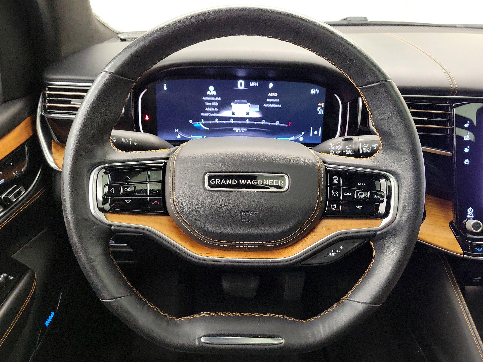 Thumbnail: 2022 Jeep Grand Wagoneer - 10