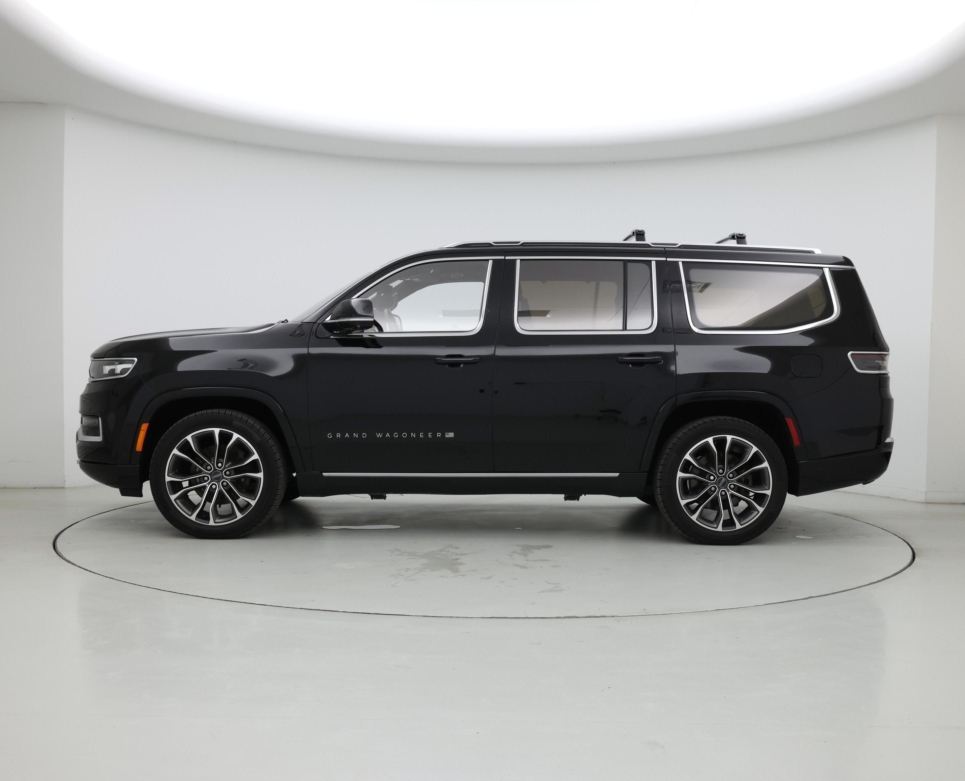 Thumbnail: 2022 Jeep Grand Wagoneer - 3