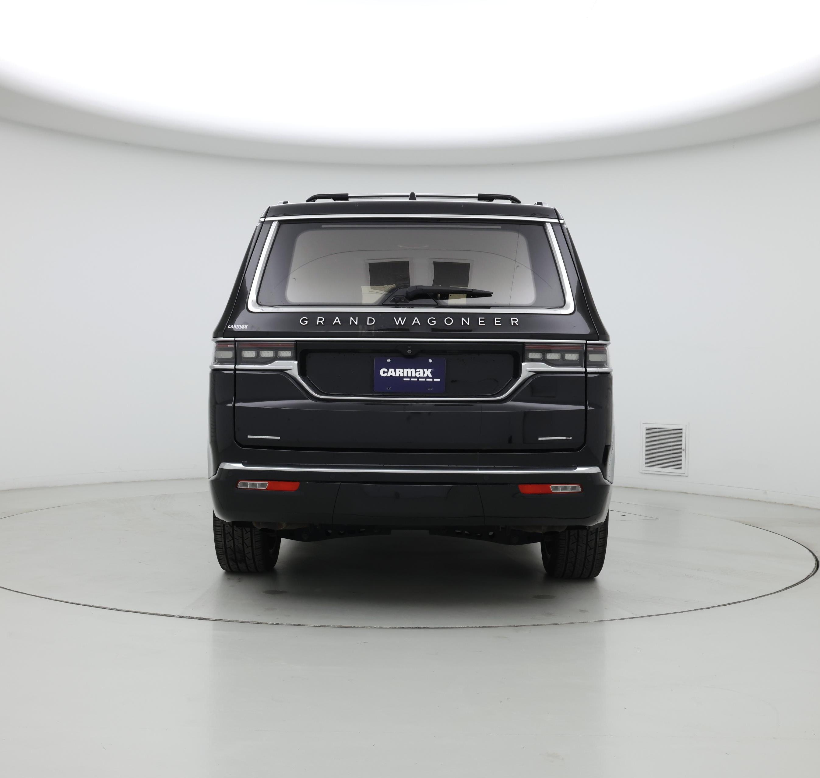 Thumbnail: 2022 Jeep Grand Wagoneer - 6