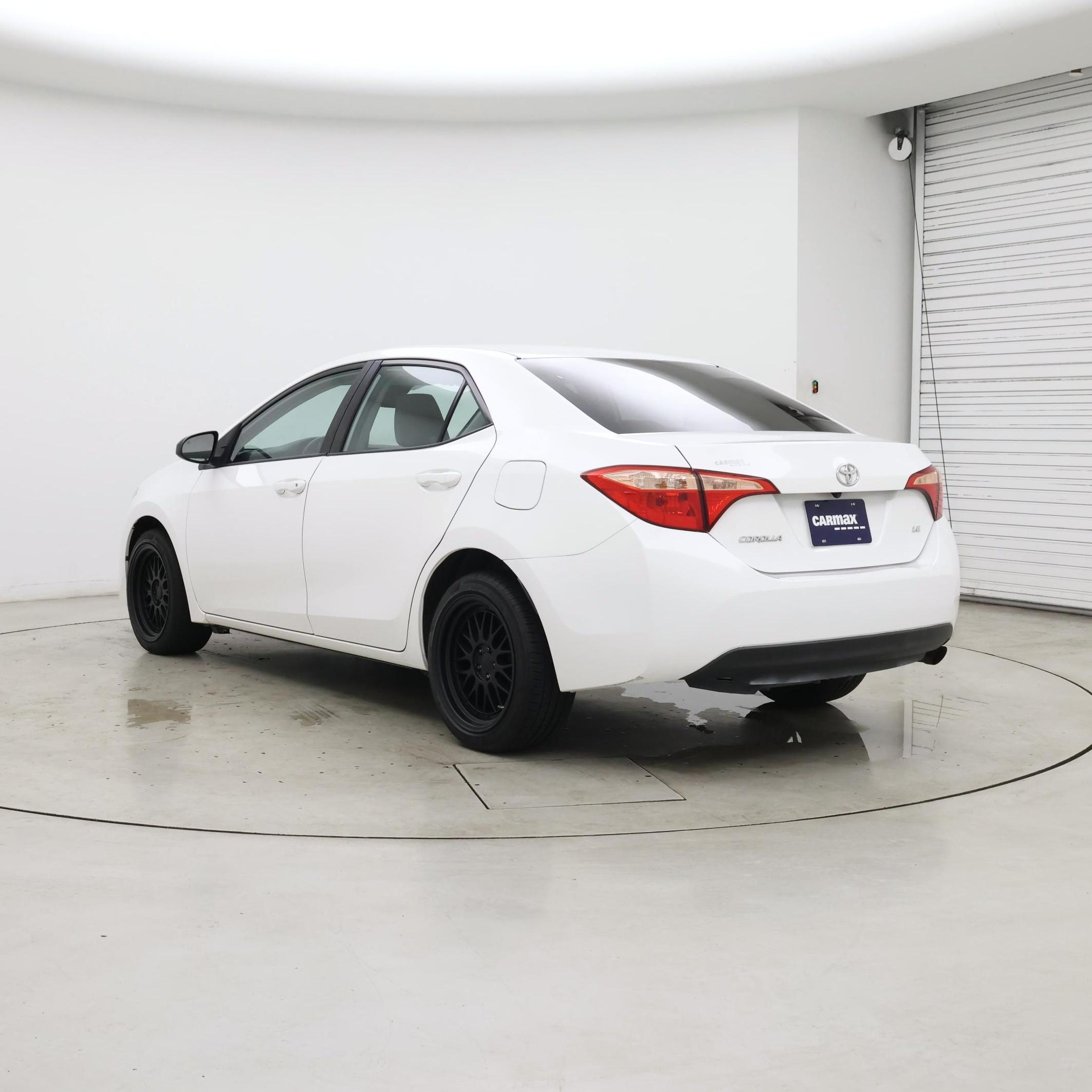 Thumbnail: 2018 Toyota Corolla - 2