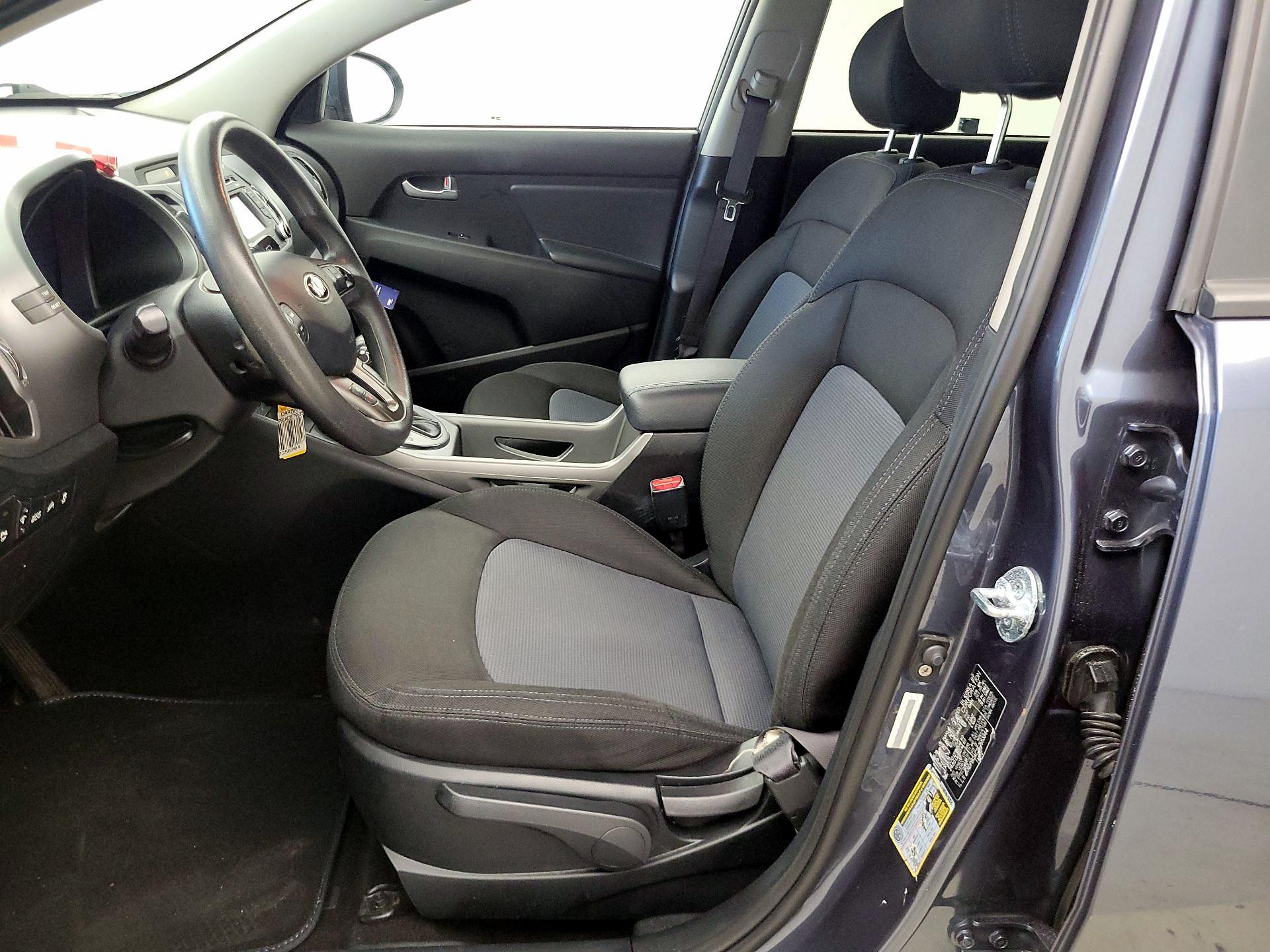 Thumbnail: 2014 Kia Sportage - 11