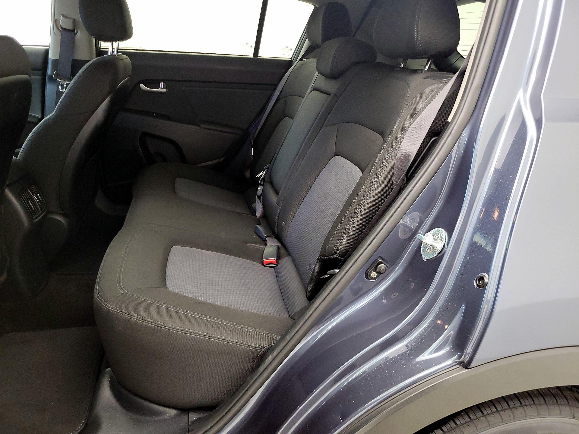 Thumbnail: 2014 Kia Sportage - 19