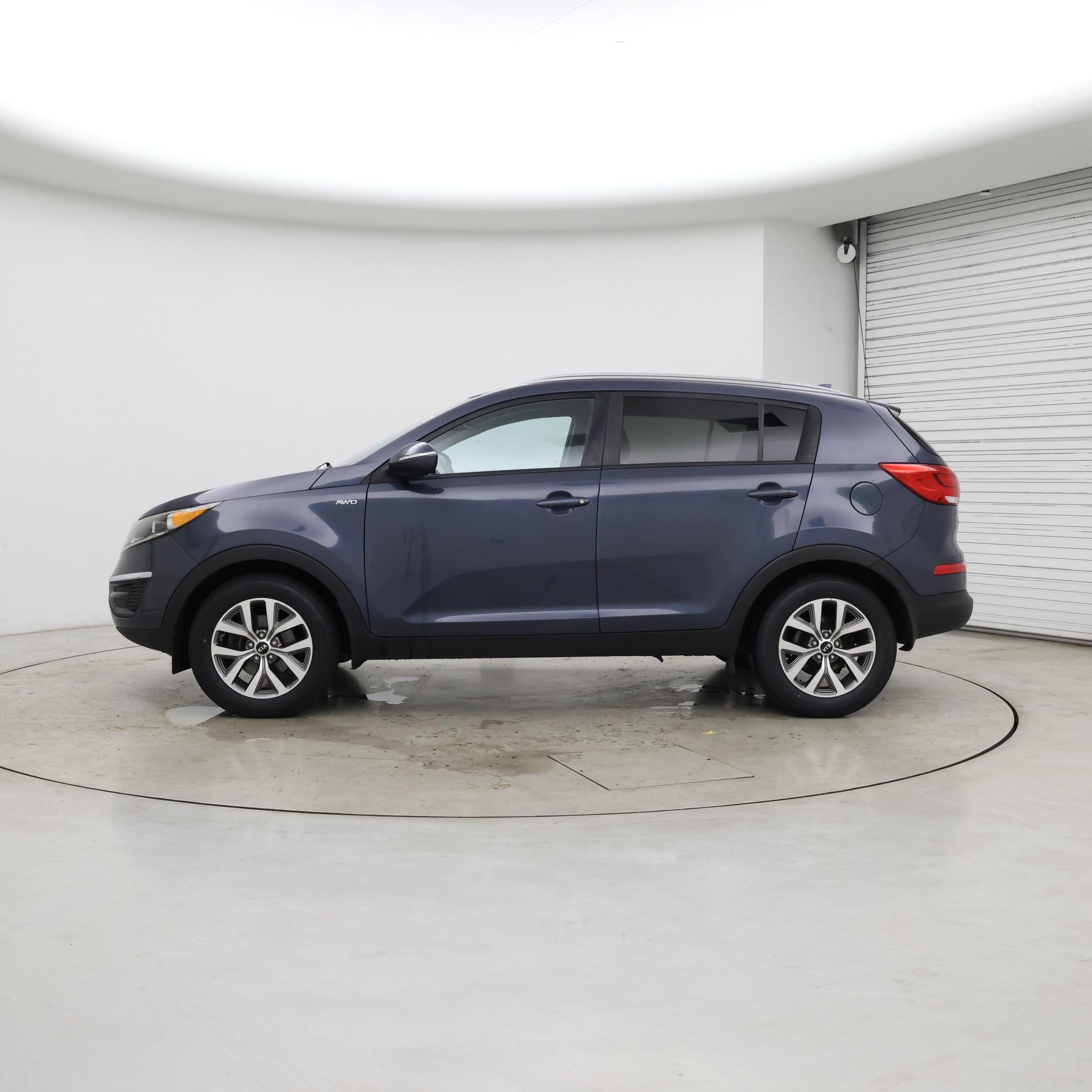 Thumbnail: 2014 Kia Sportage - 3