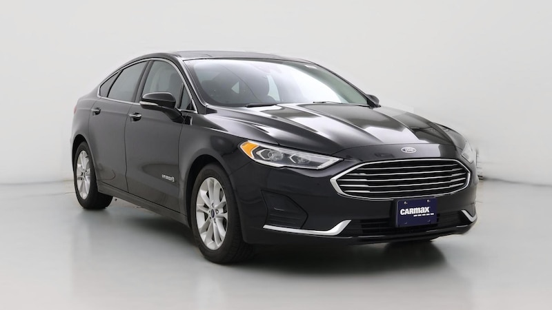 2019 Ford Fusion SEL Hero Image