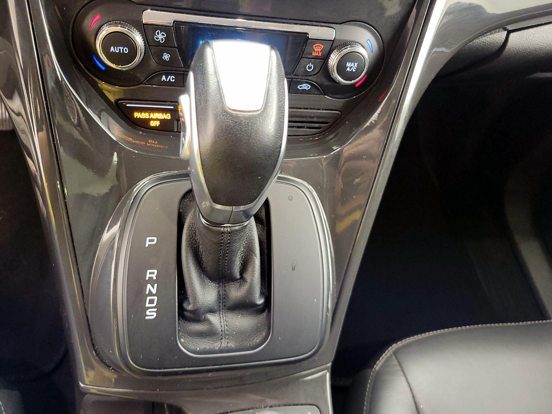 Thumbnail: 2016 Ford Escape - 18
