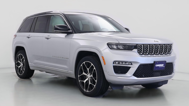 2022 Jeep Grand Cherokee Summit Hero Image