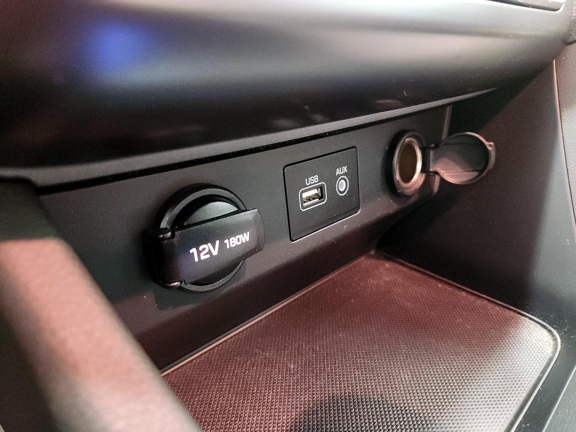 Thumbnail: 2019 Hyundai Sonata - 18