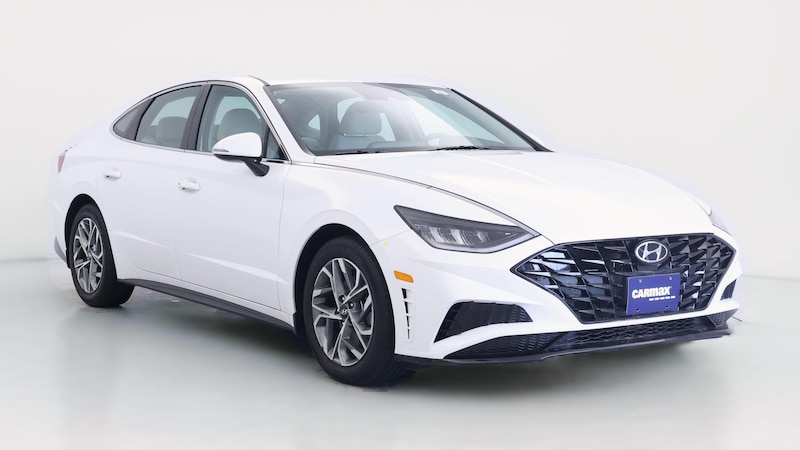 2022 Hyundai Sonata SEL Hero Image