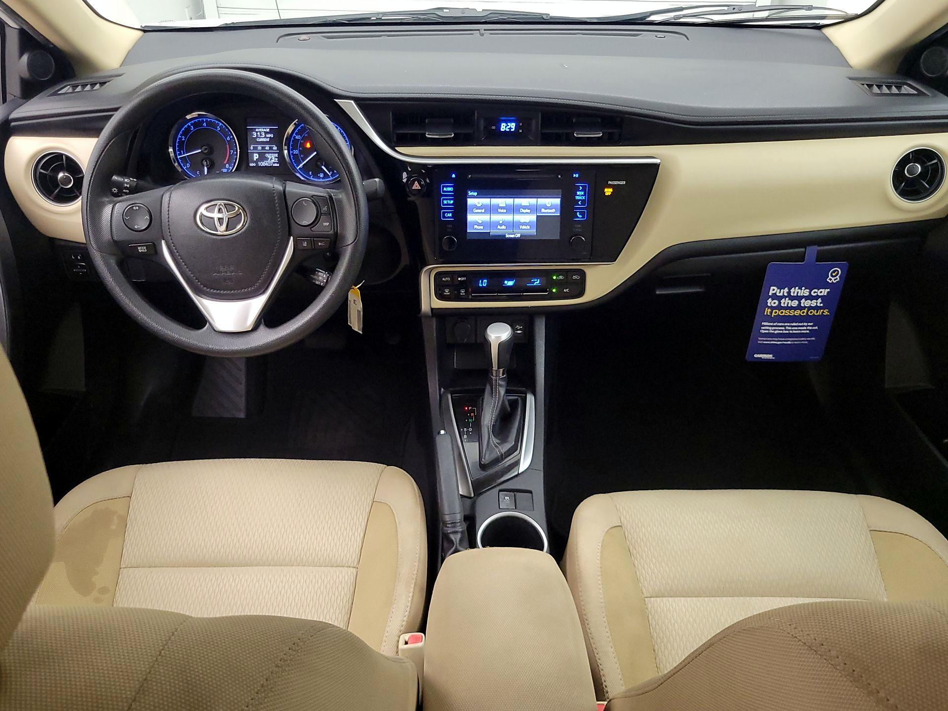 Thumbnail: 2017 Toyota Corolla - 9