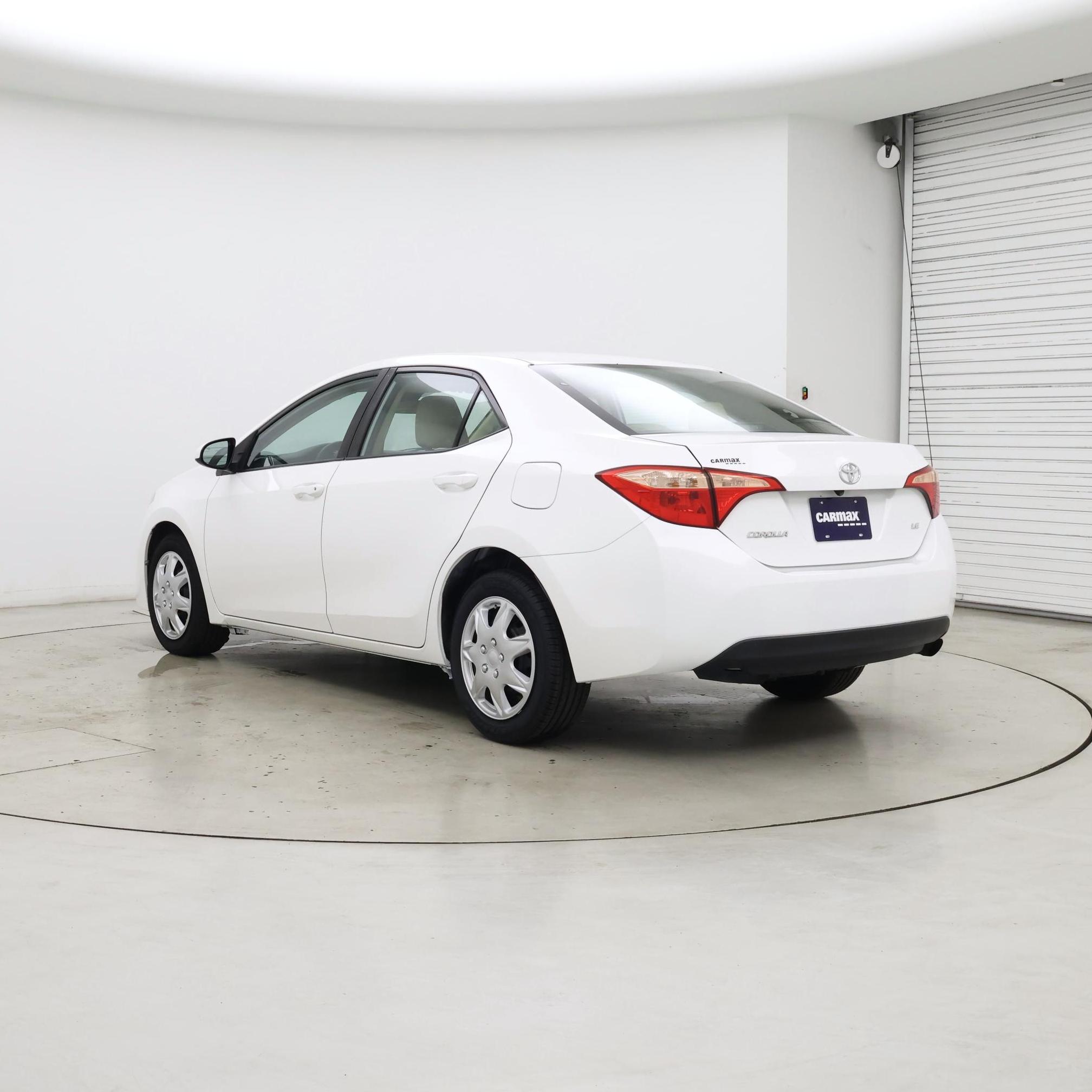 Thumbnail: 2017 Toyota Corolla - 2