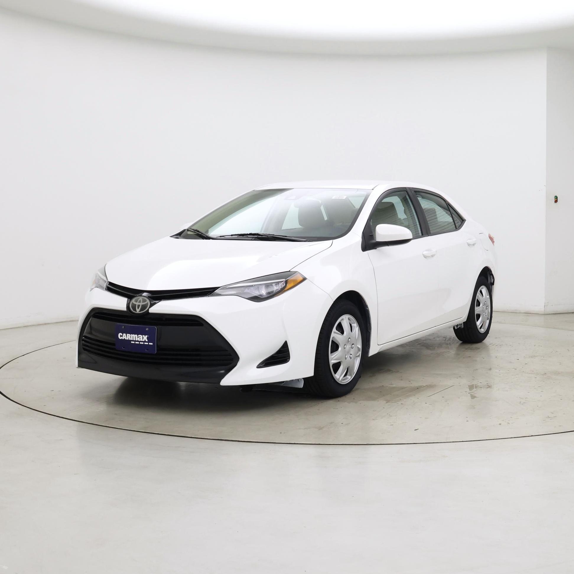 Thumbnail: 2017 Toyota Corolla - 4