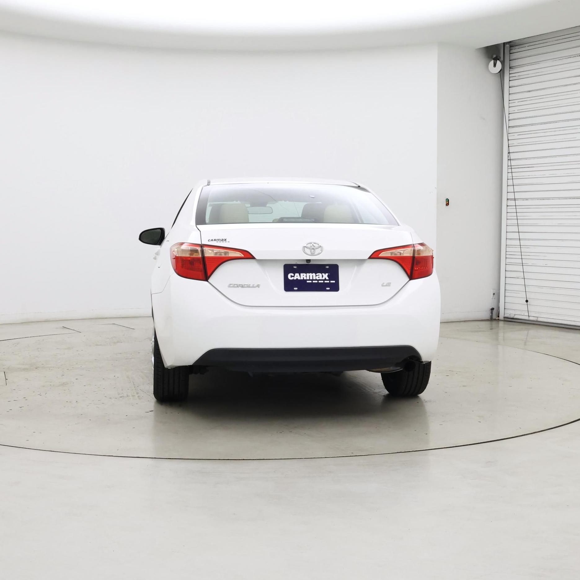 Thumbnail: 2017 Toyota Corolla - 6