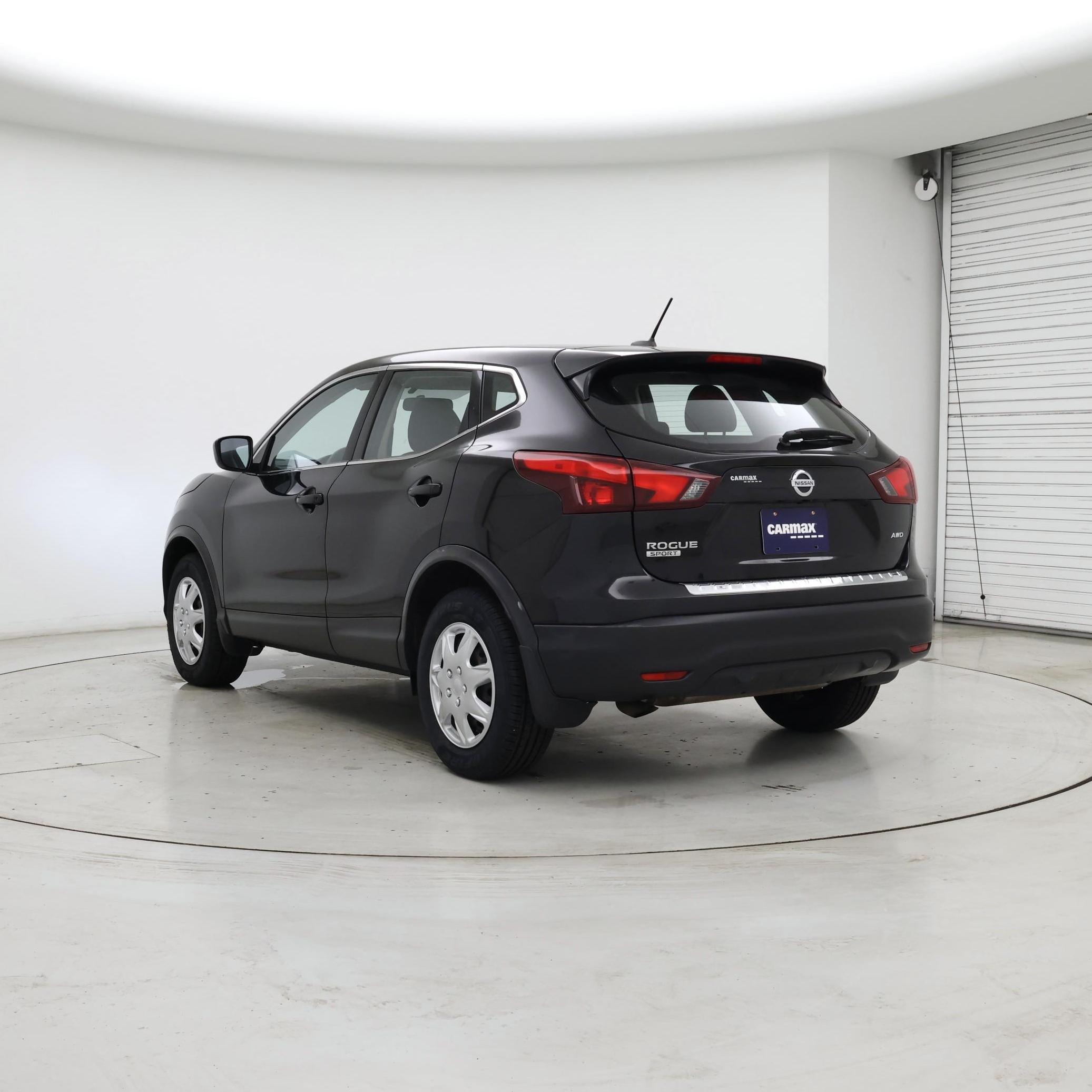 Thumbnail: 2019 Nissan Rogue Sport - 2