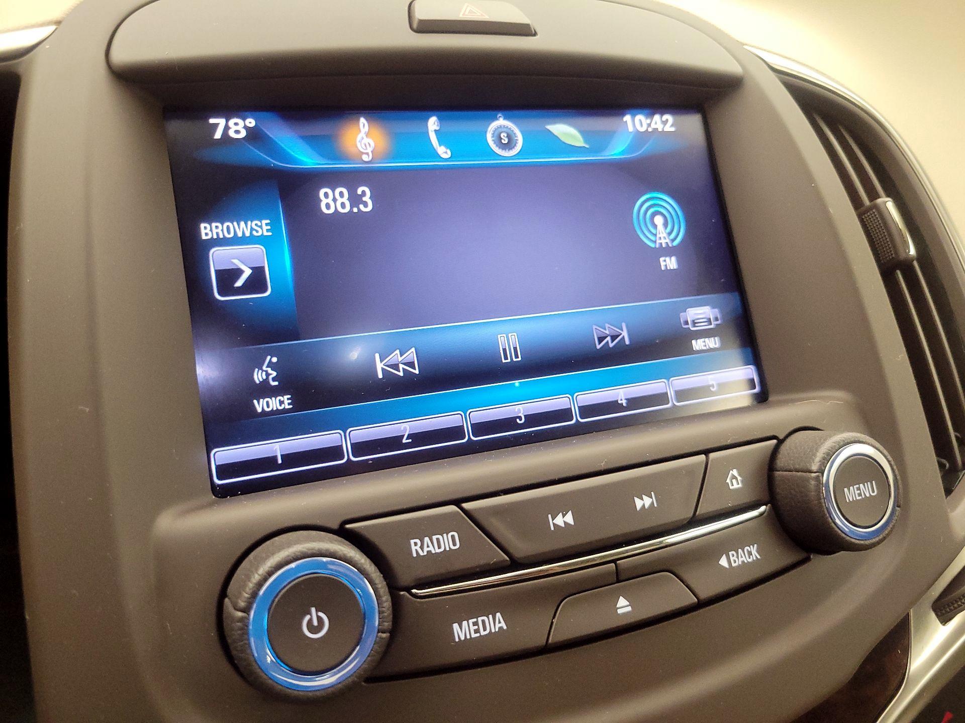 Thumbnail: 2014 Buick LaCrosse - 14