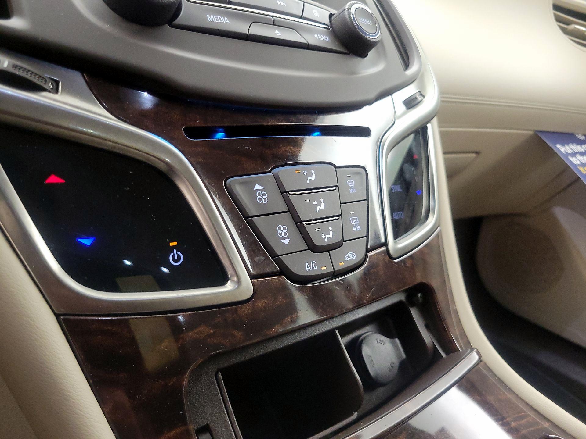 Thumbnail: 2014 Buick LaCrosse - 15