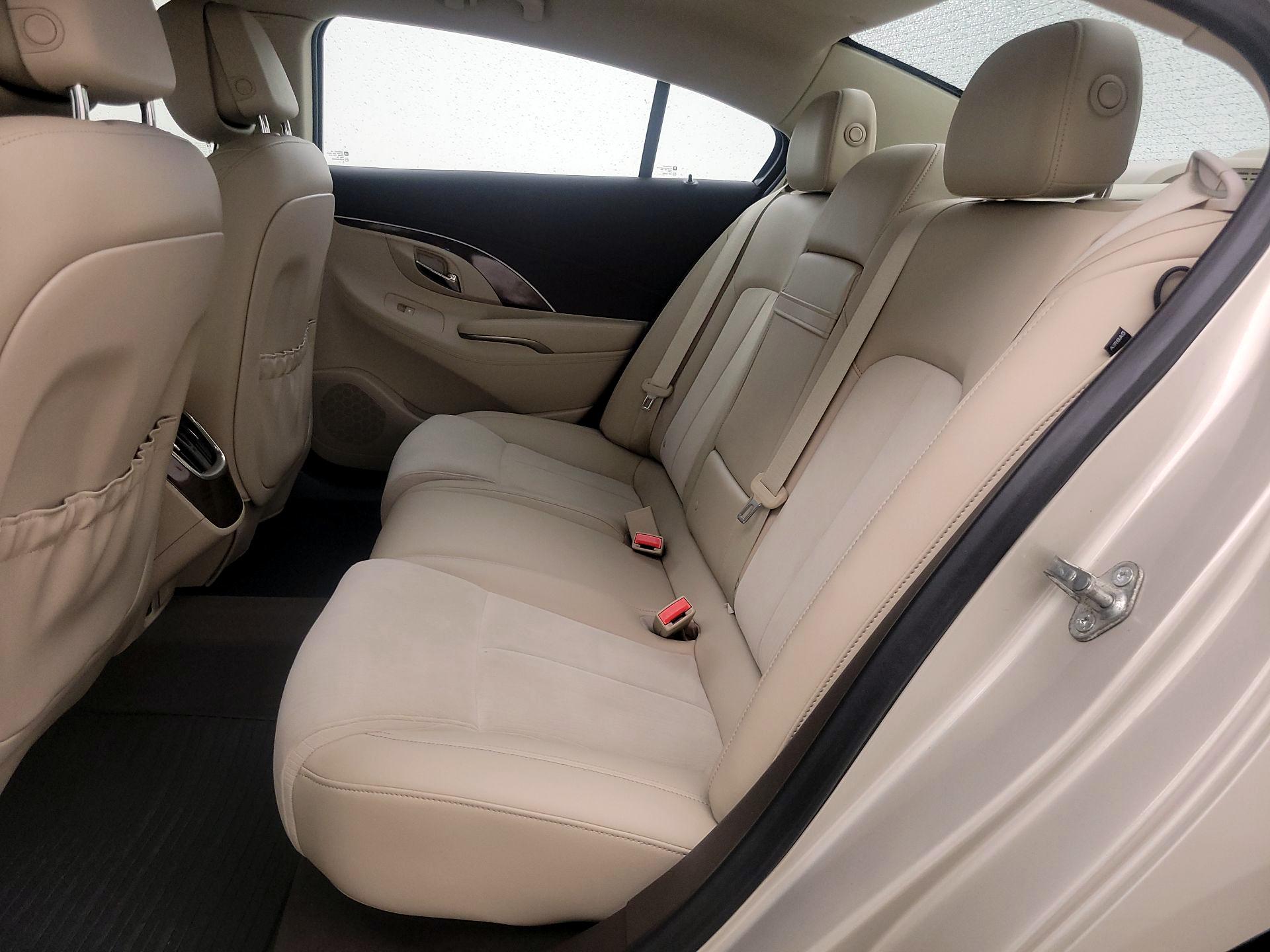 Thumbnail: 2014 Buick LaCrosse - 18
