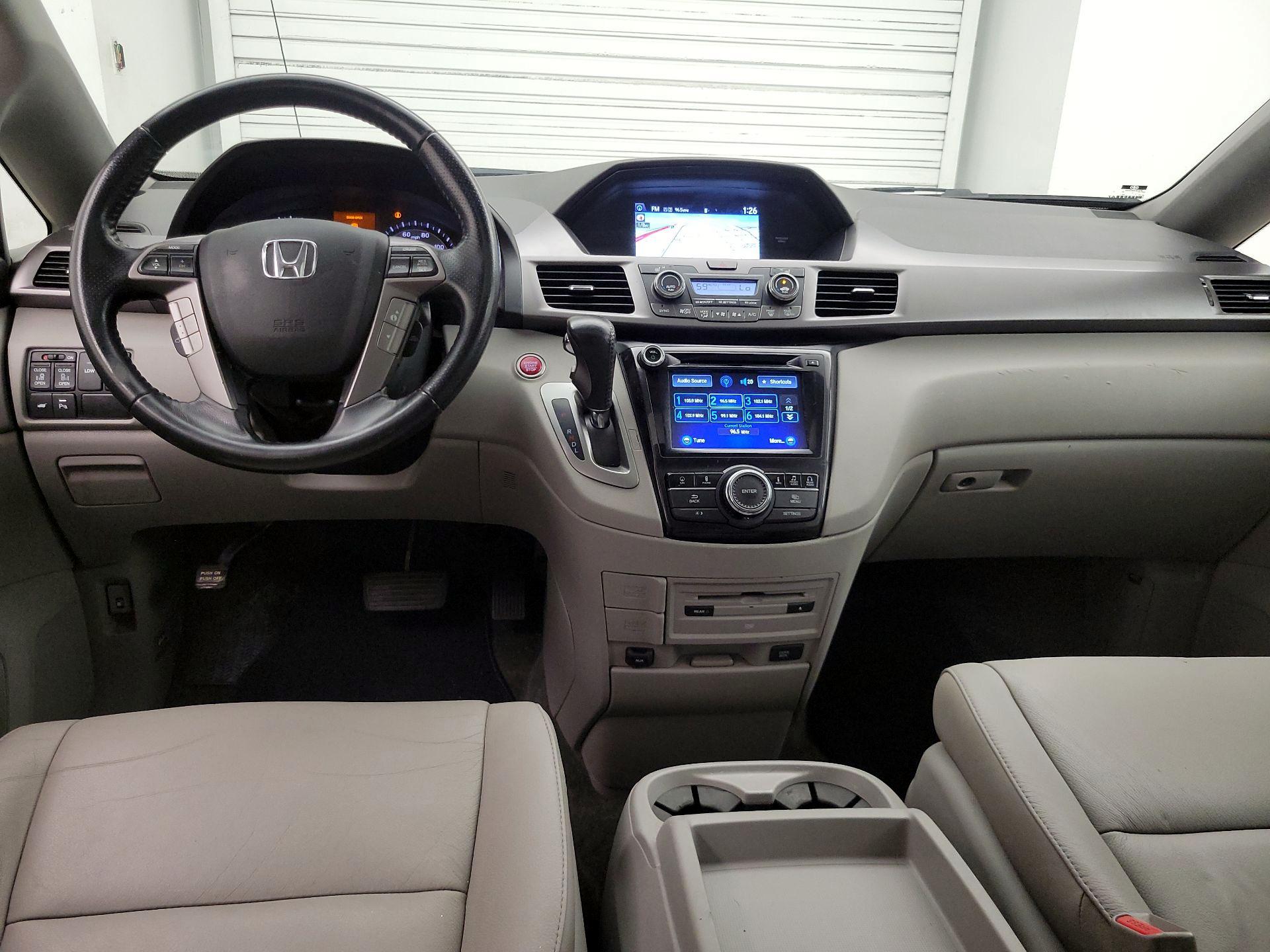 Thumbnail: 2015 Honda Odyssey - 9