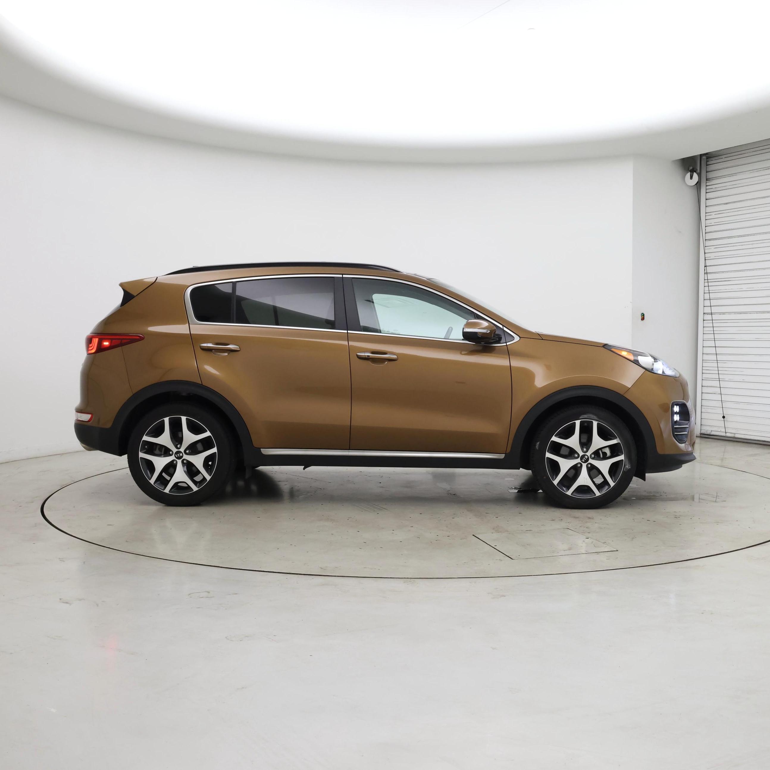 Thumbnail: 2019 Kia Sportage - 7