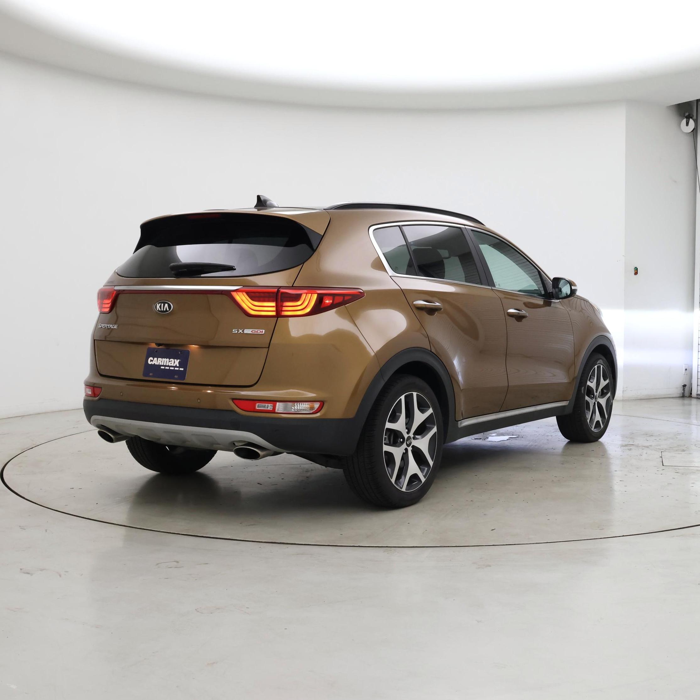 Thumbnail: 2019 Kia Sportage - 8