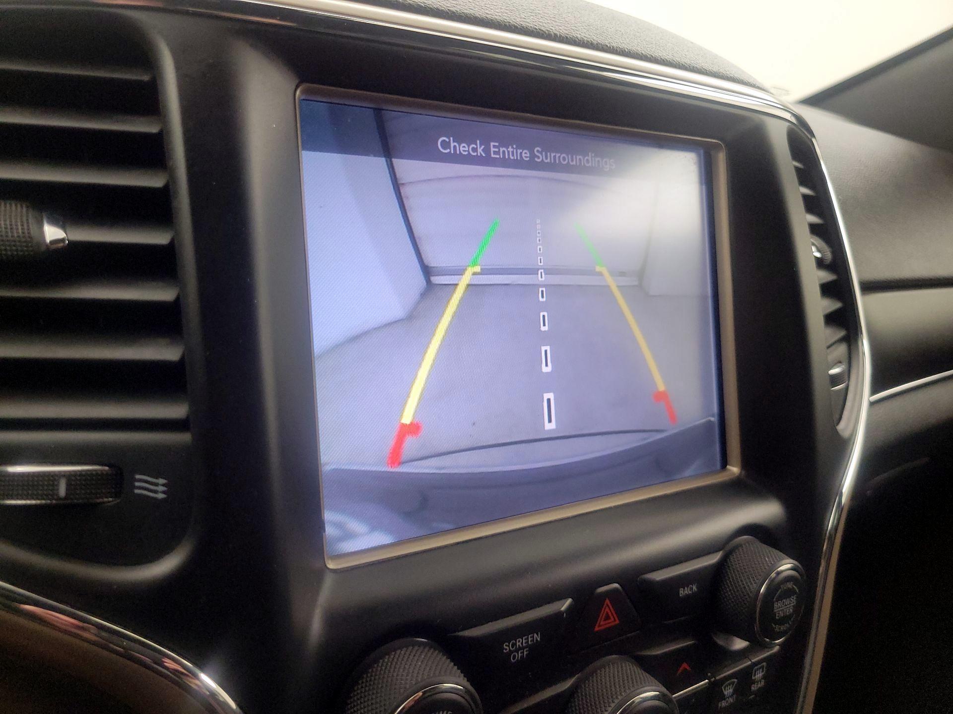 Thumbnail: 2014 Jeep Grand Cherokee - 15