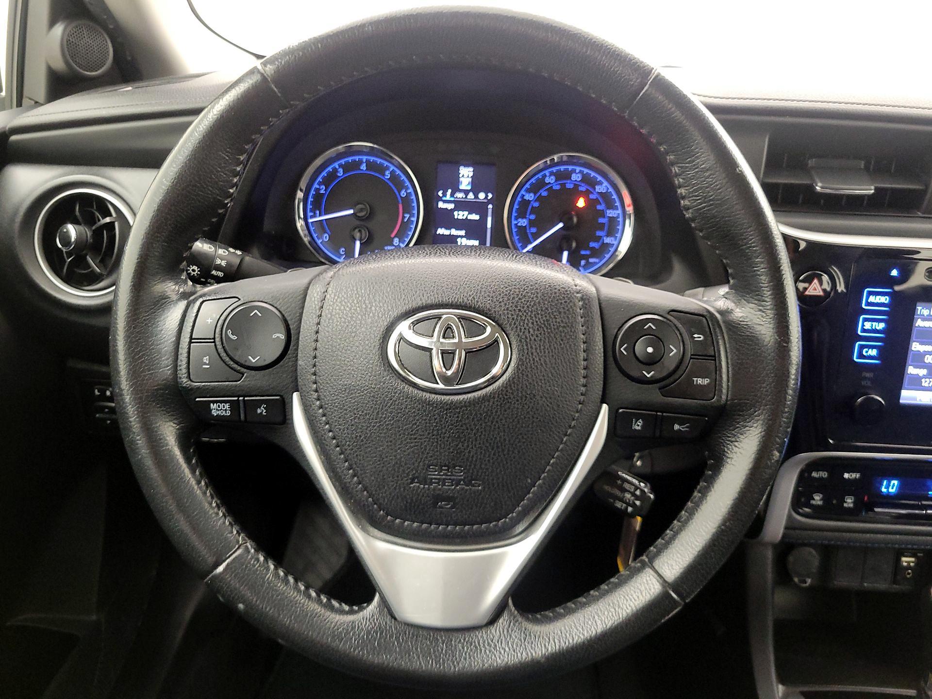 Thumbnail: 2019 Toyota Corolla - 10