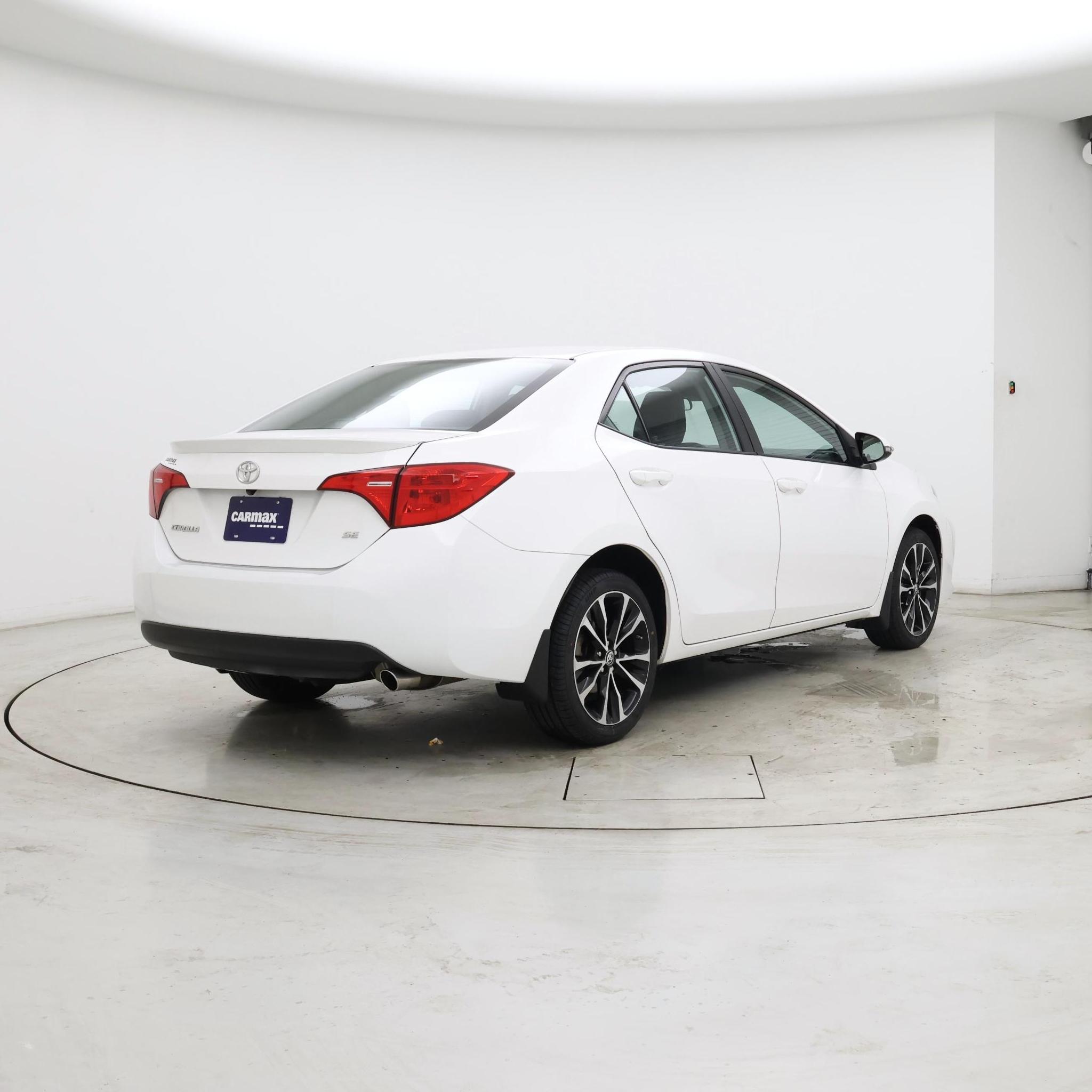 Thumbnail: 2019 Toyota Corolla - 8