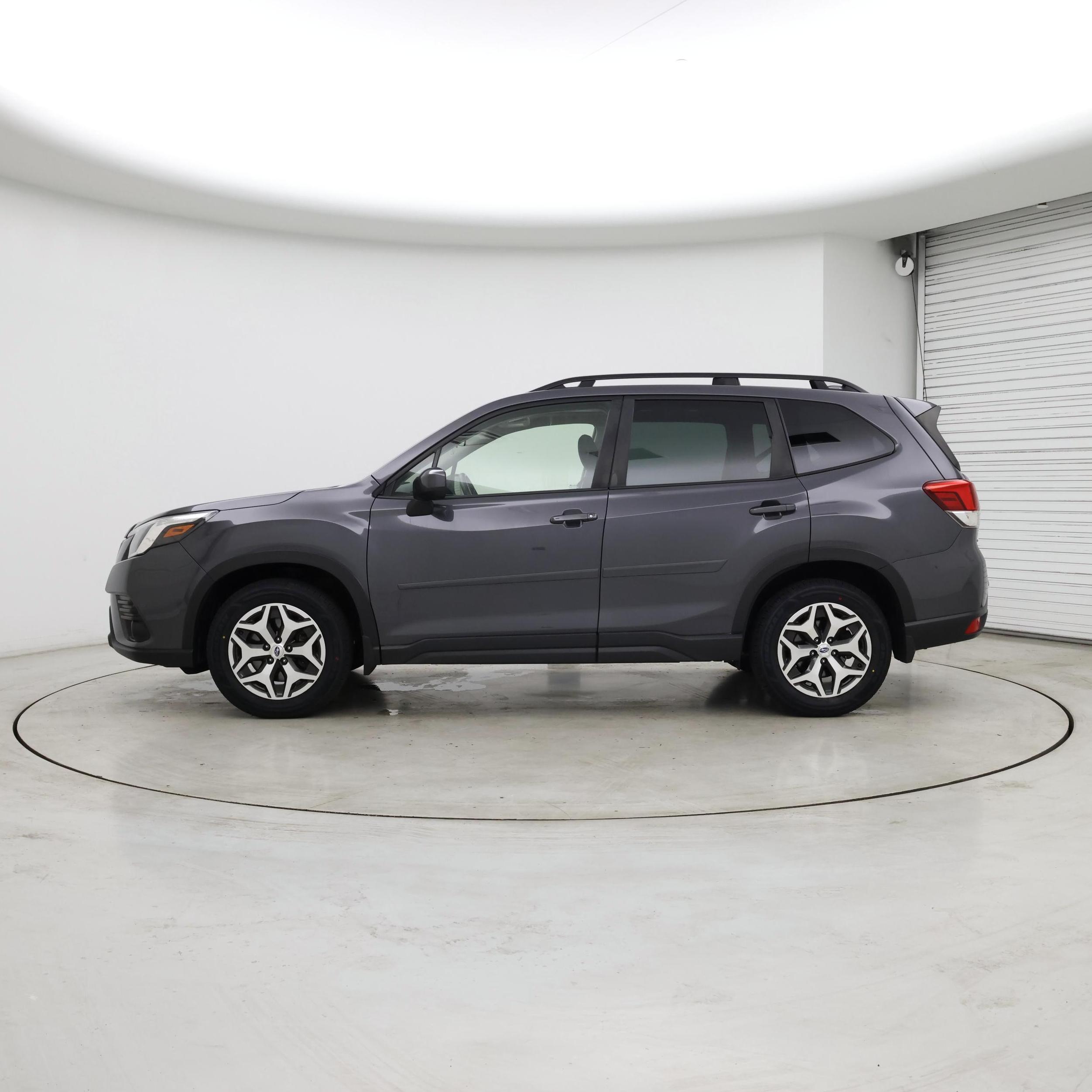 Thumbnail: 2023 Subaru Forester - 3