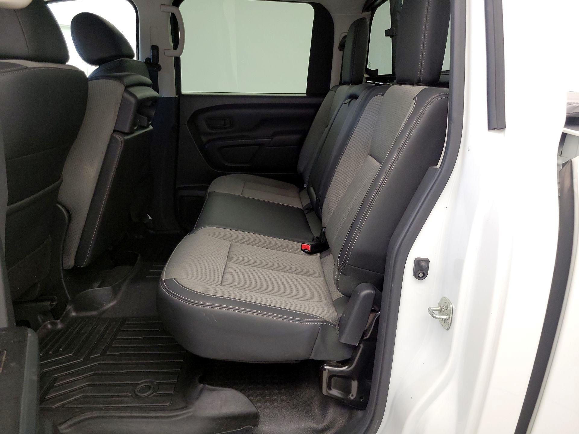 Thumbnail: 2019 Nissan Titan - 19