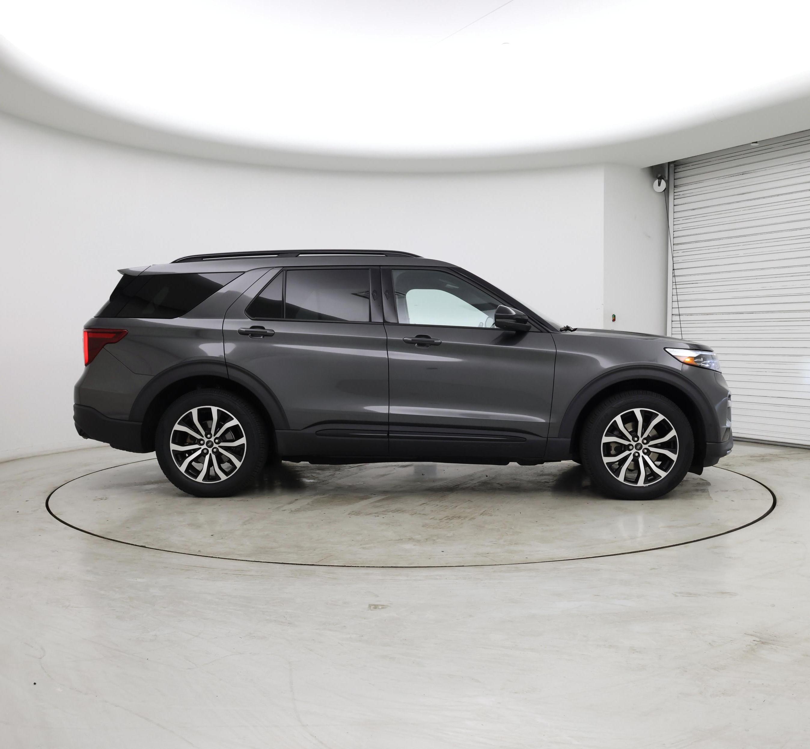 Thumbnail: 2020 Ford Explorer - 7