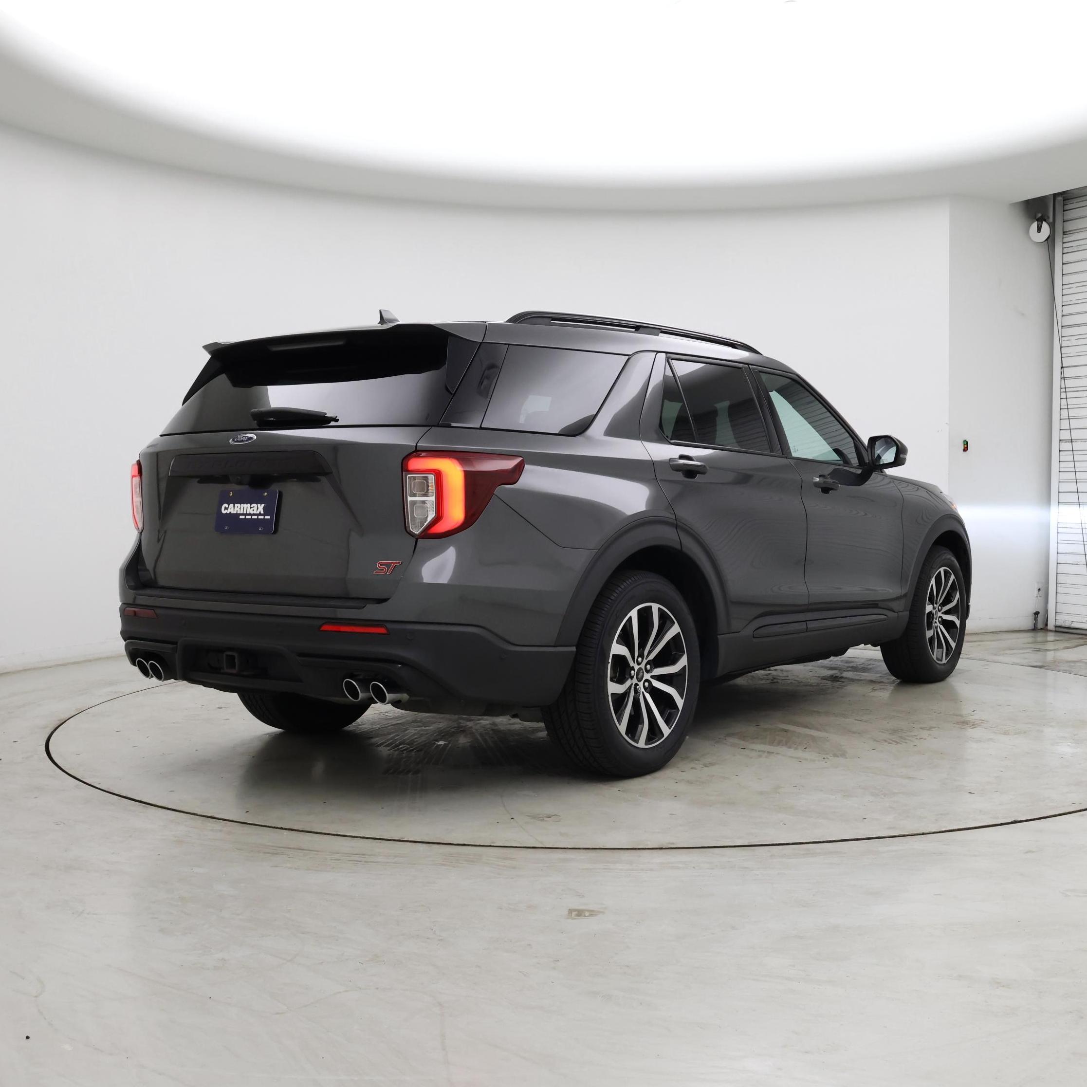 Thumbnail: 2020 Ford Explorer - 8