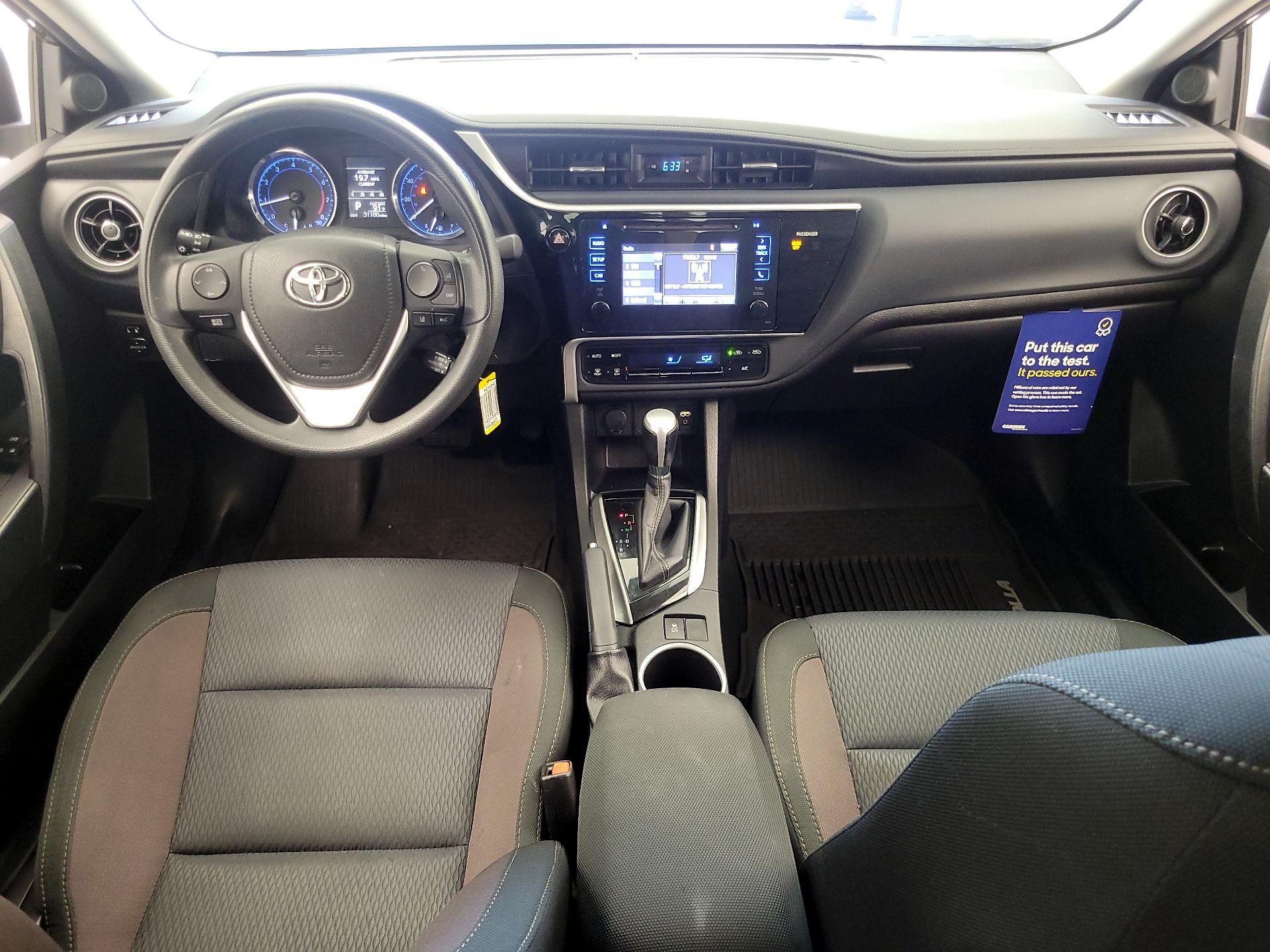 Thumbnail: 2017 Toyota Corolla - 9