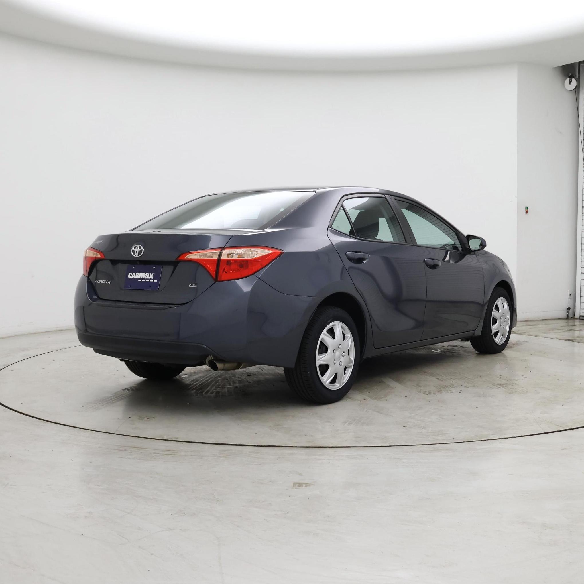 Thumbnail: 2017 Toyota Corolla - 8