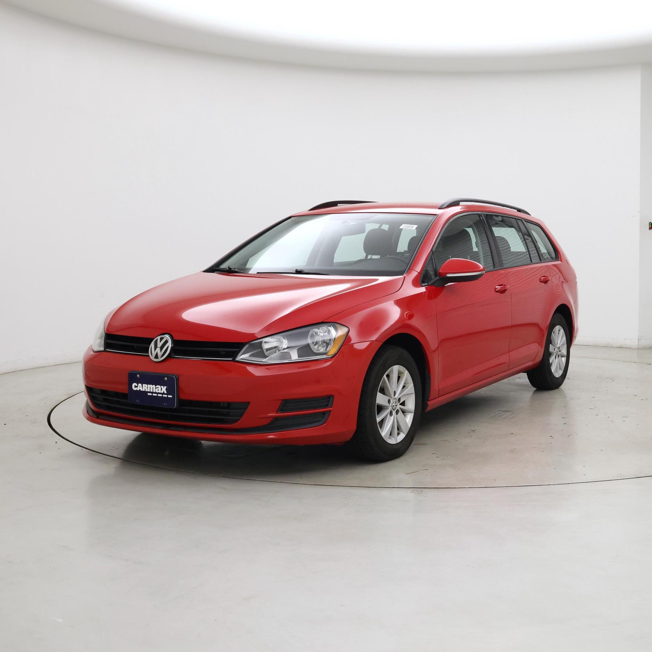 Thumbnail: 2016 Volkswagen Golf - 4