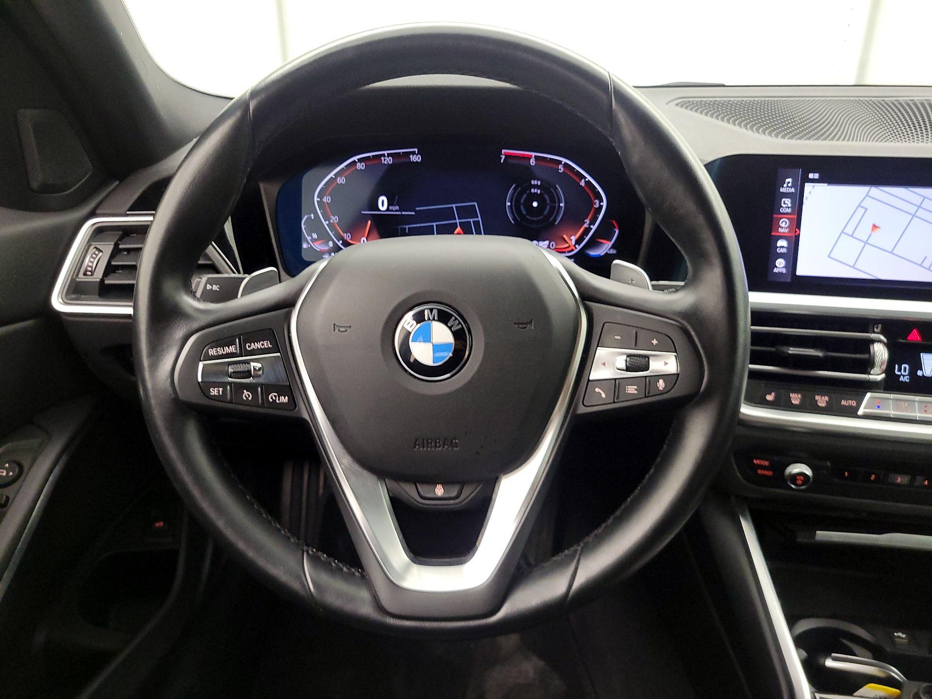 Thumbnail: 2021 BMW 3 Series - 10