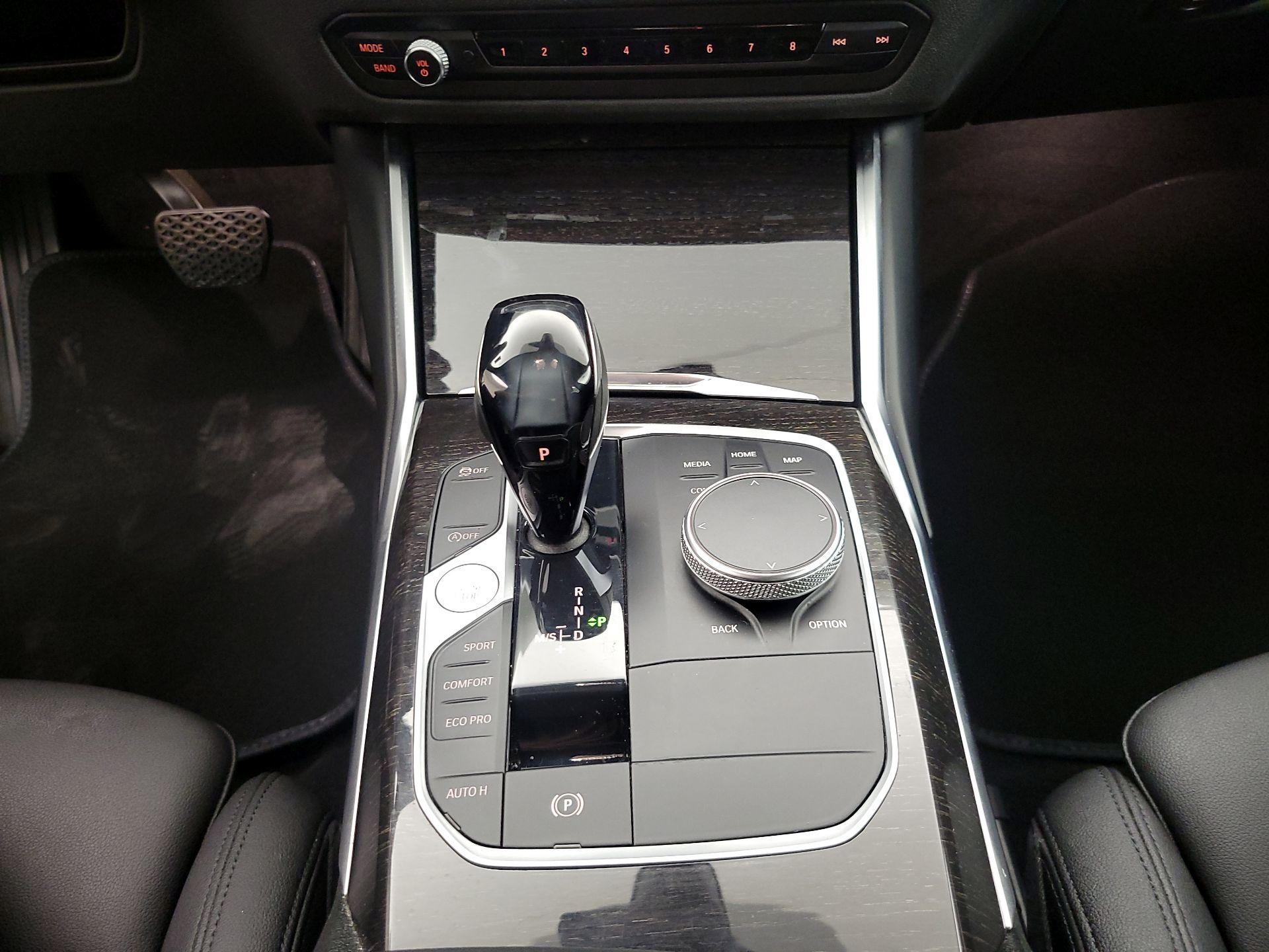 Thumbnail: 2021 BMW 3 Series - 18