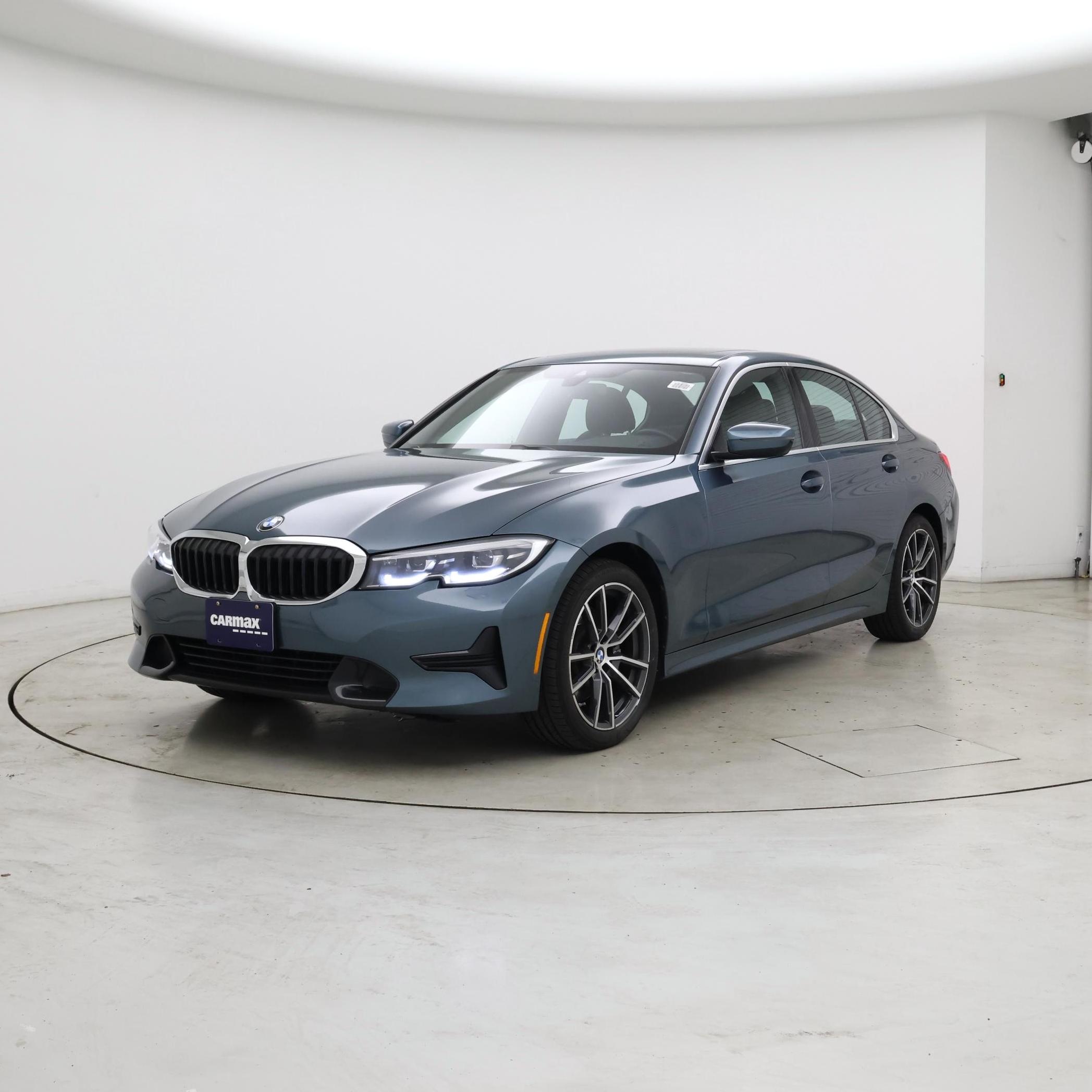 Thumbnail: 2021 BMW 3 Series - 4
