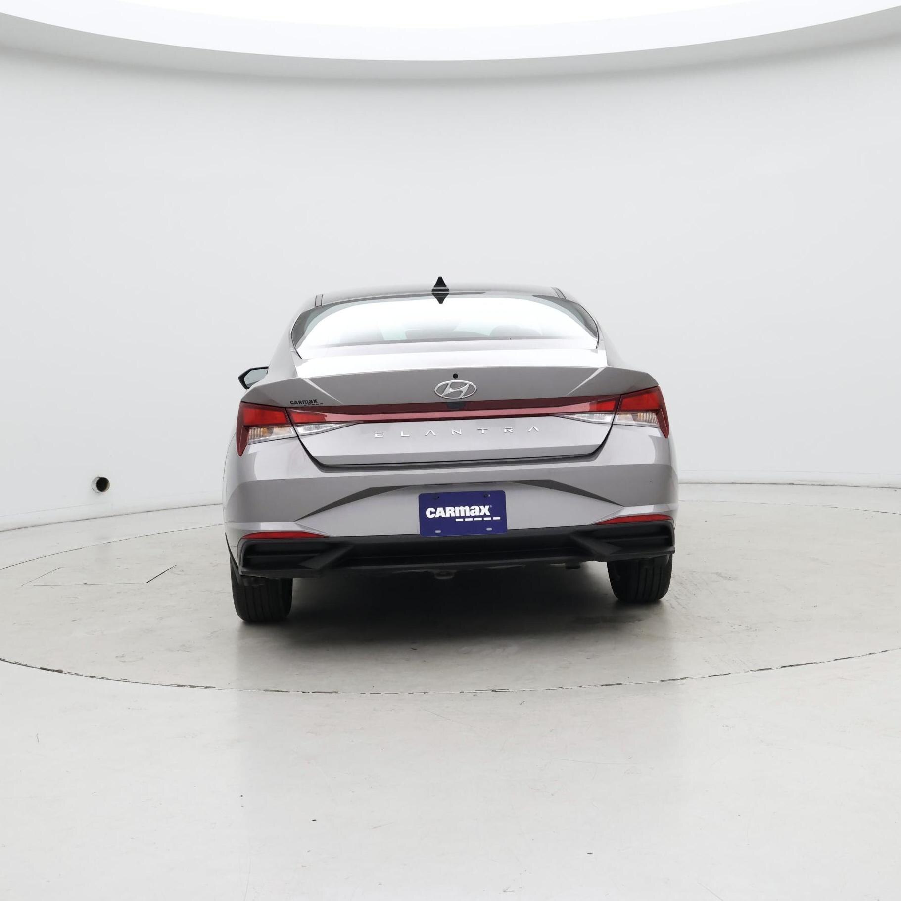 Thumbnail: 2023 Hyundai Elantra - 6