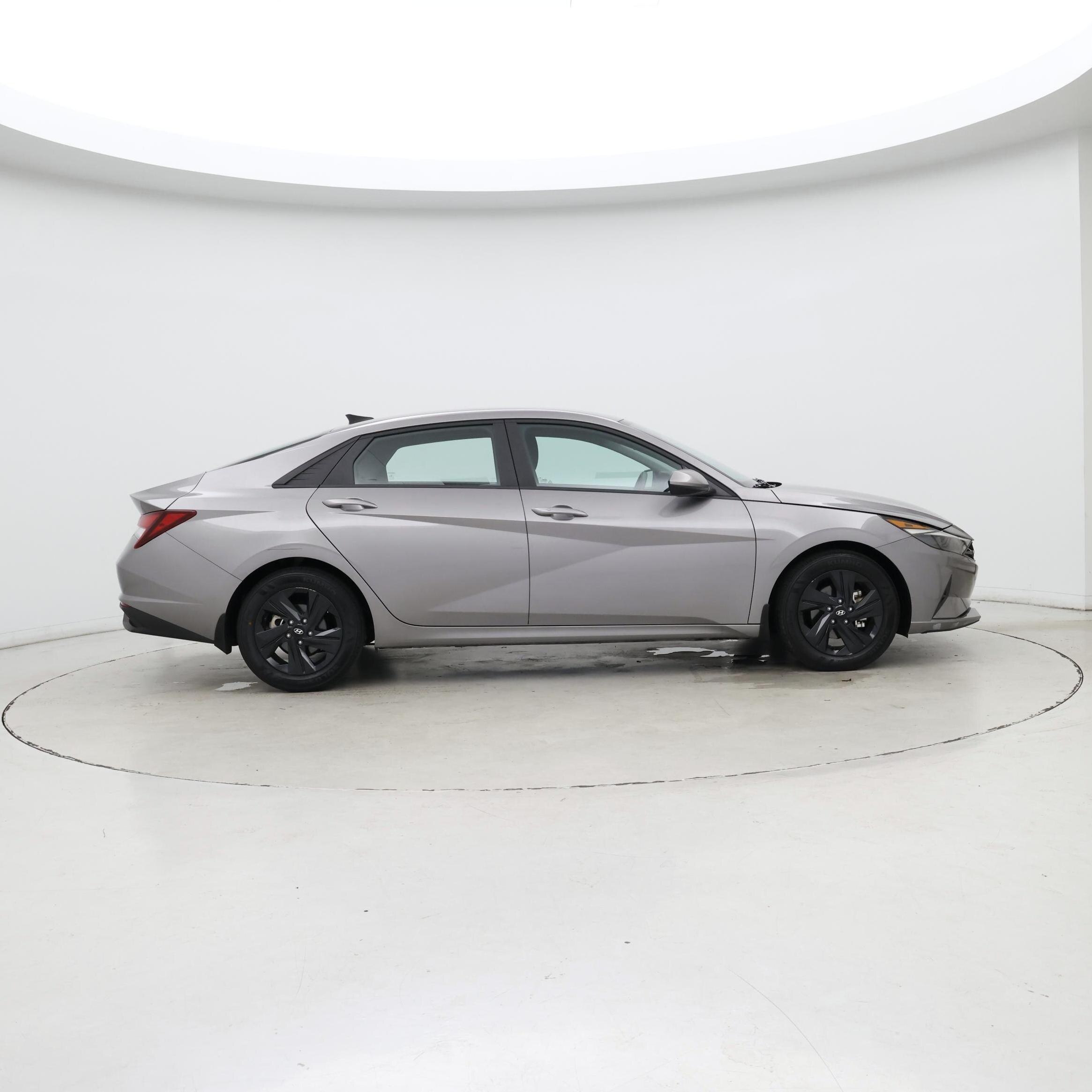 Thumbnail: 2023 Hyundai Elantra - 7