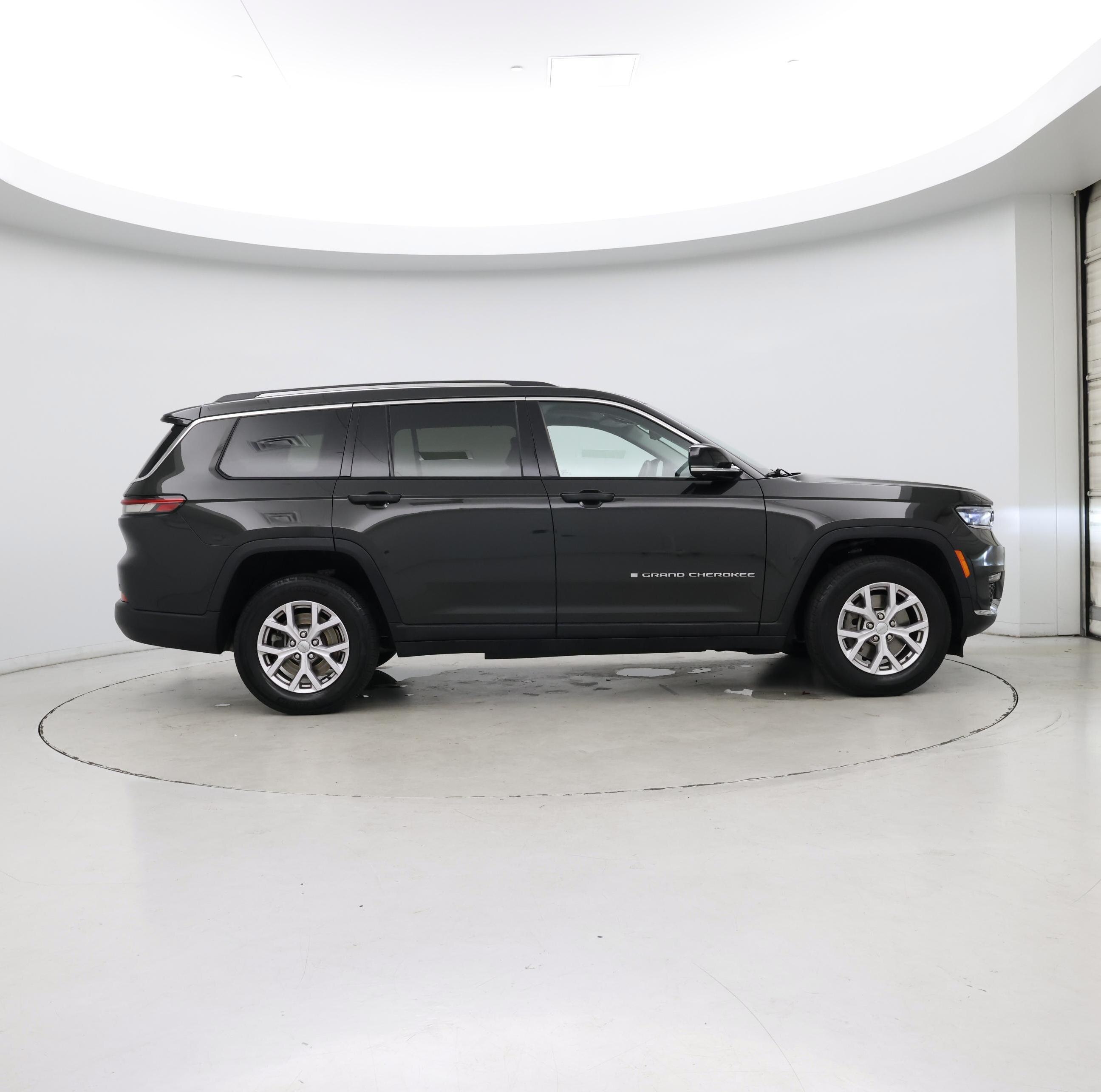 Thumbnail: 2022 Jeep Grand Cherokee L - 7