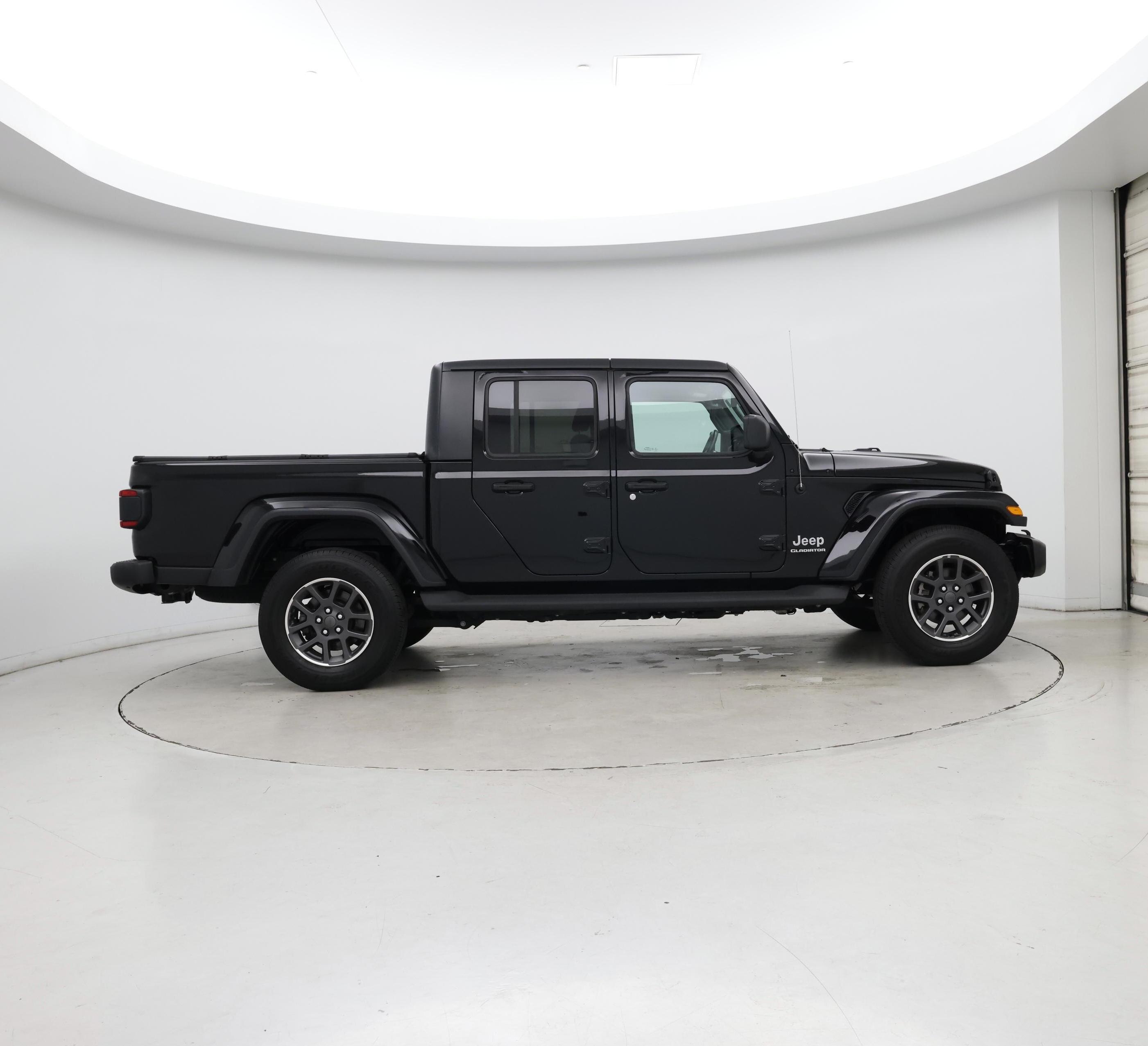 Thumbnail: 2021 Jeep Gladiator - 7