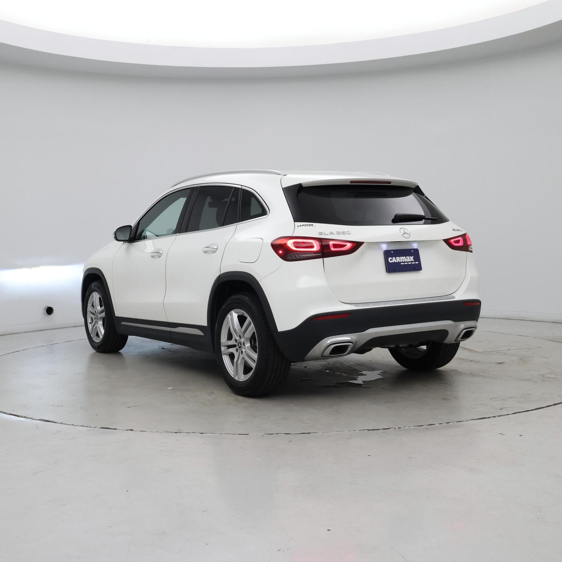 Thumbnail: 2022 Mercedes-Benz GLA - 2