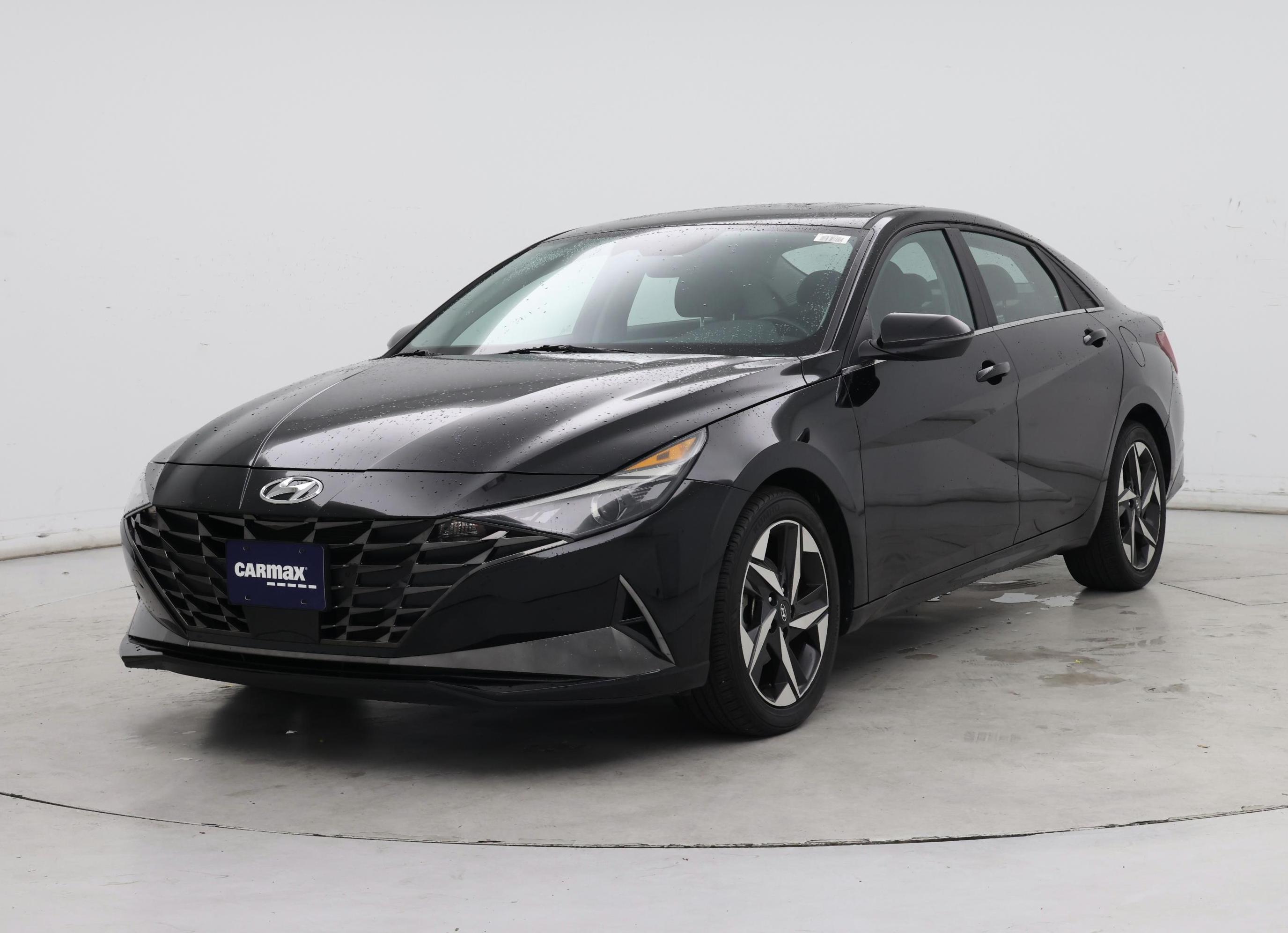 Thumbnail: 2022 Hyundai Elantra - 4